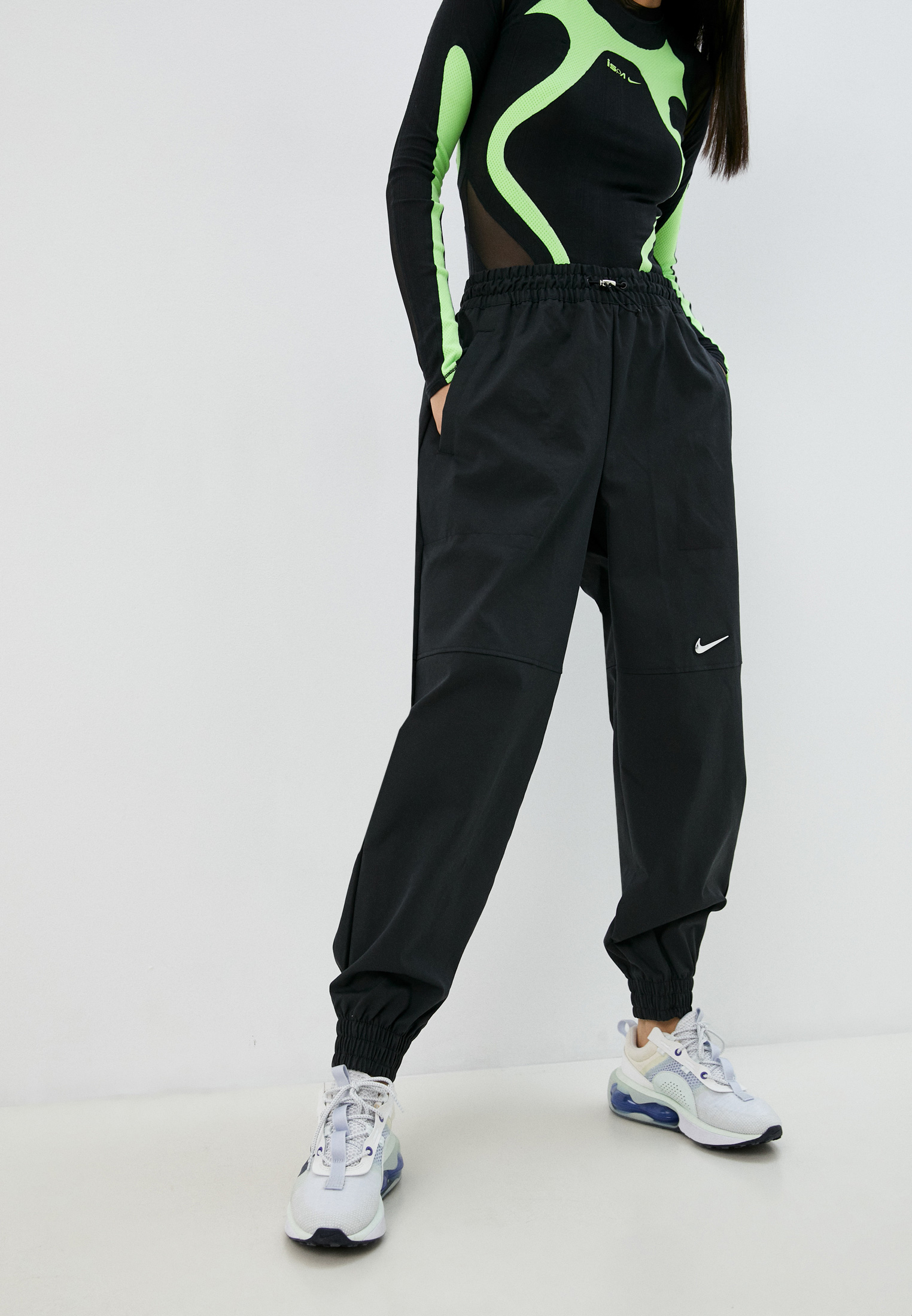 Брюки спортивные Nike W NSW SWSH PANT WVN HR, цвет: черный ...