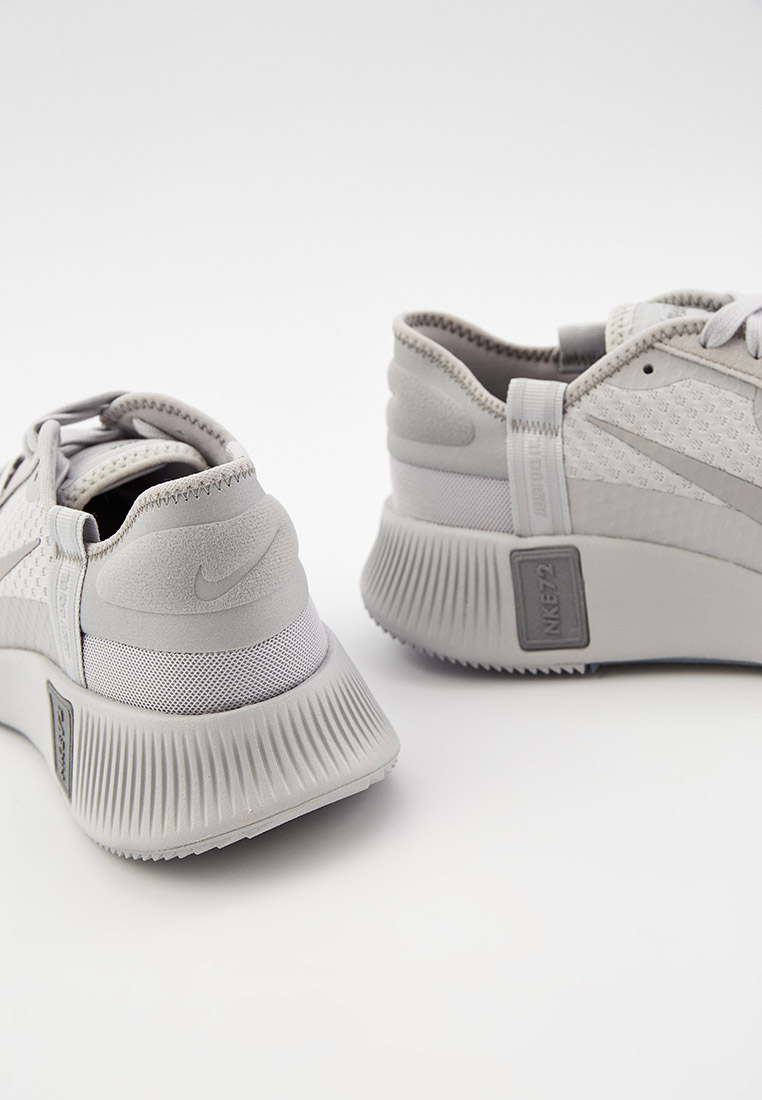 nike reposto grey fog