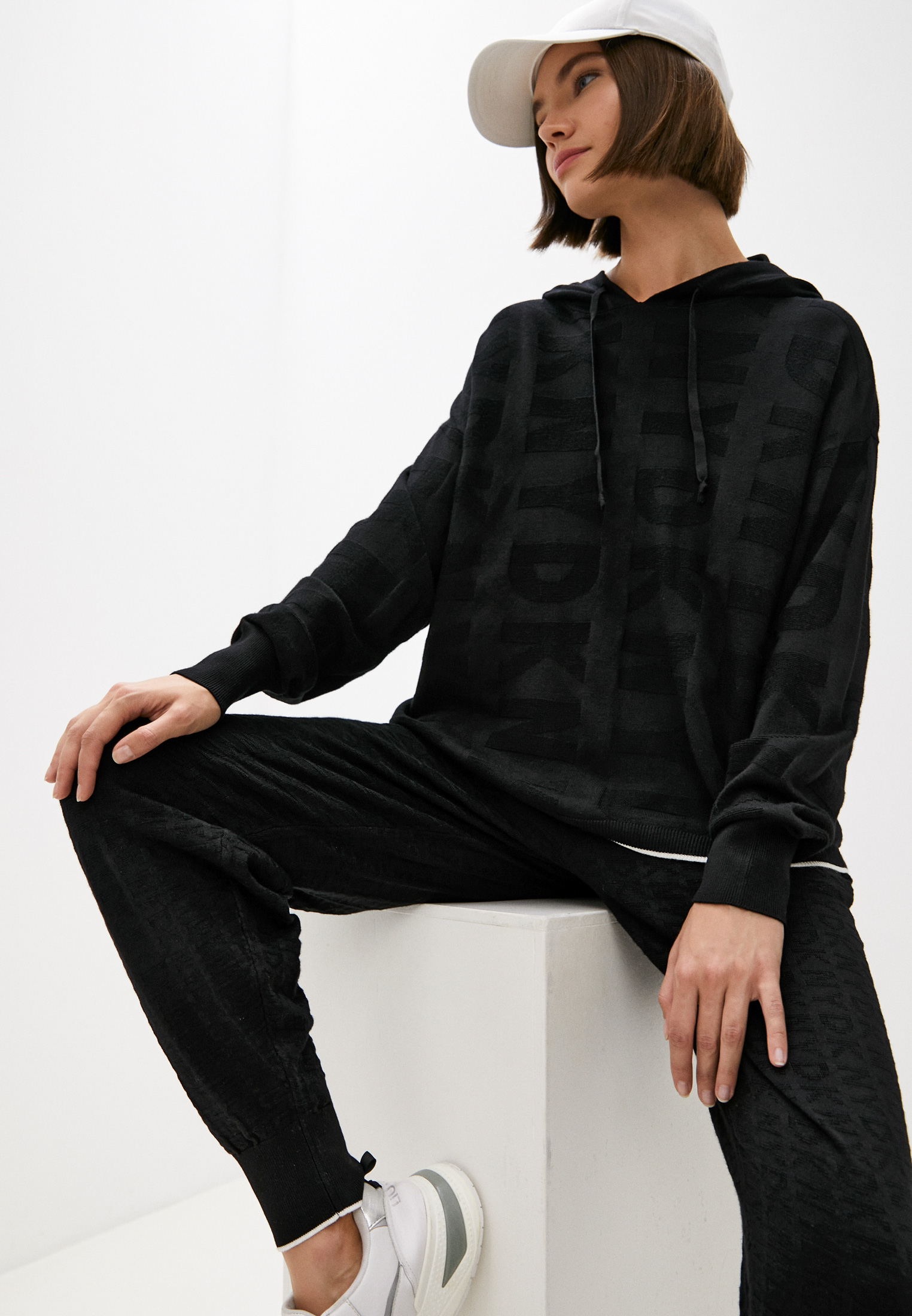 Худи DKNY, цвет: черный, RTLAAK892101 — купить в интернет-магазине Lamoda