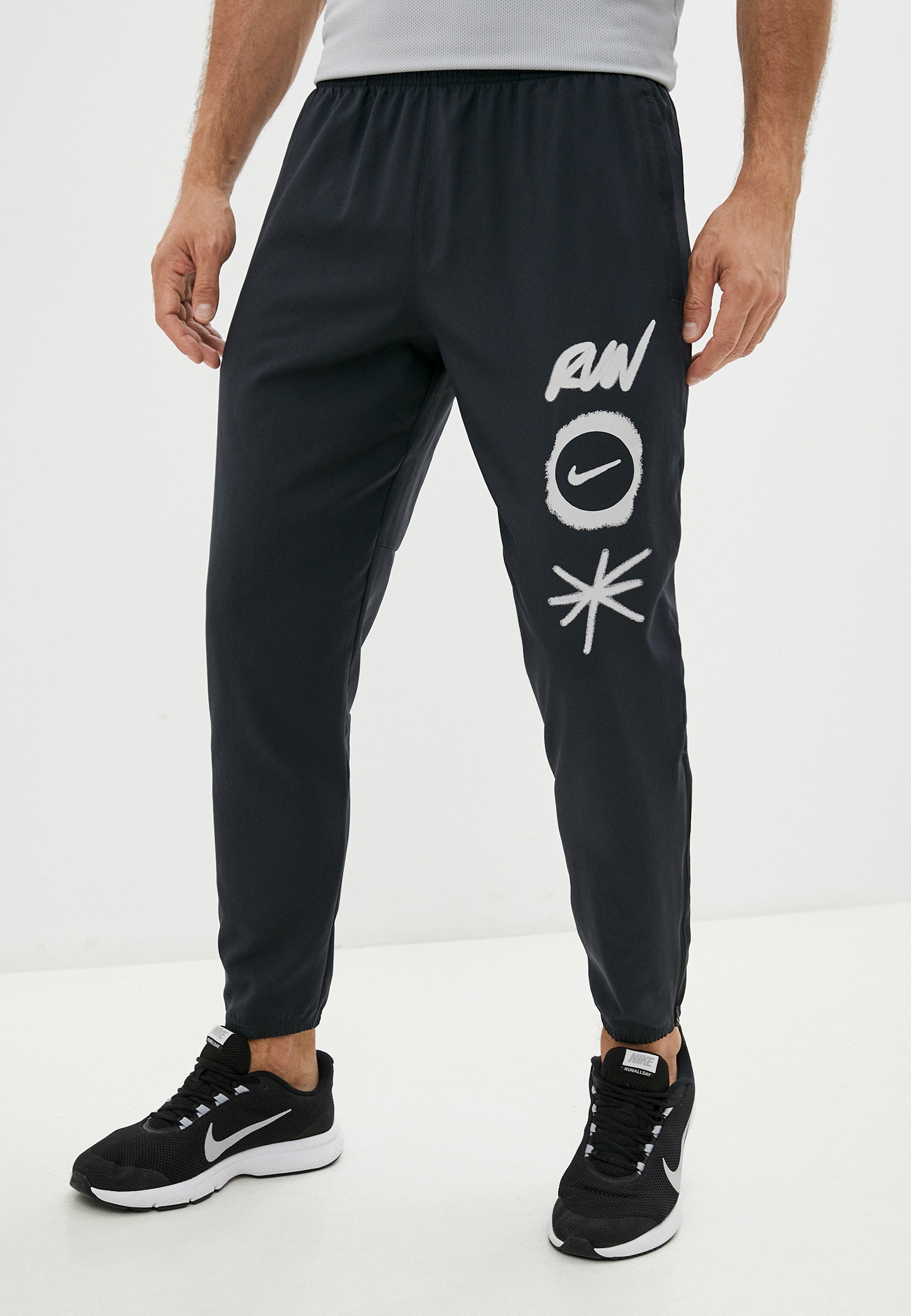 Брюки спортивные Nike M NK DF WR CHLLGR WVN GX PANT, цвет: черный