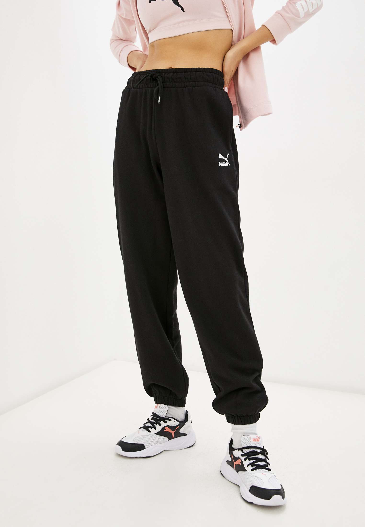 puma classics relaxed jogger
