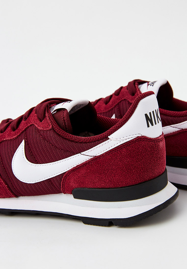 Nike internationalist burgundy crush hotsell