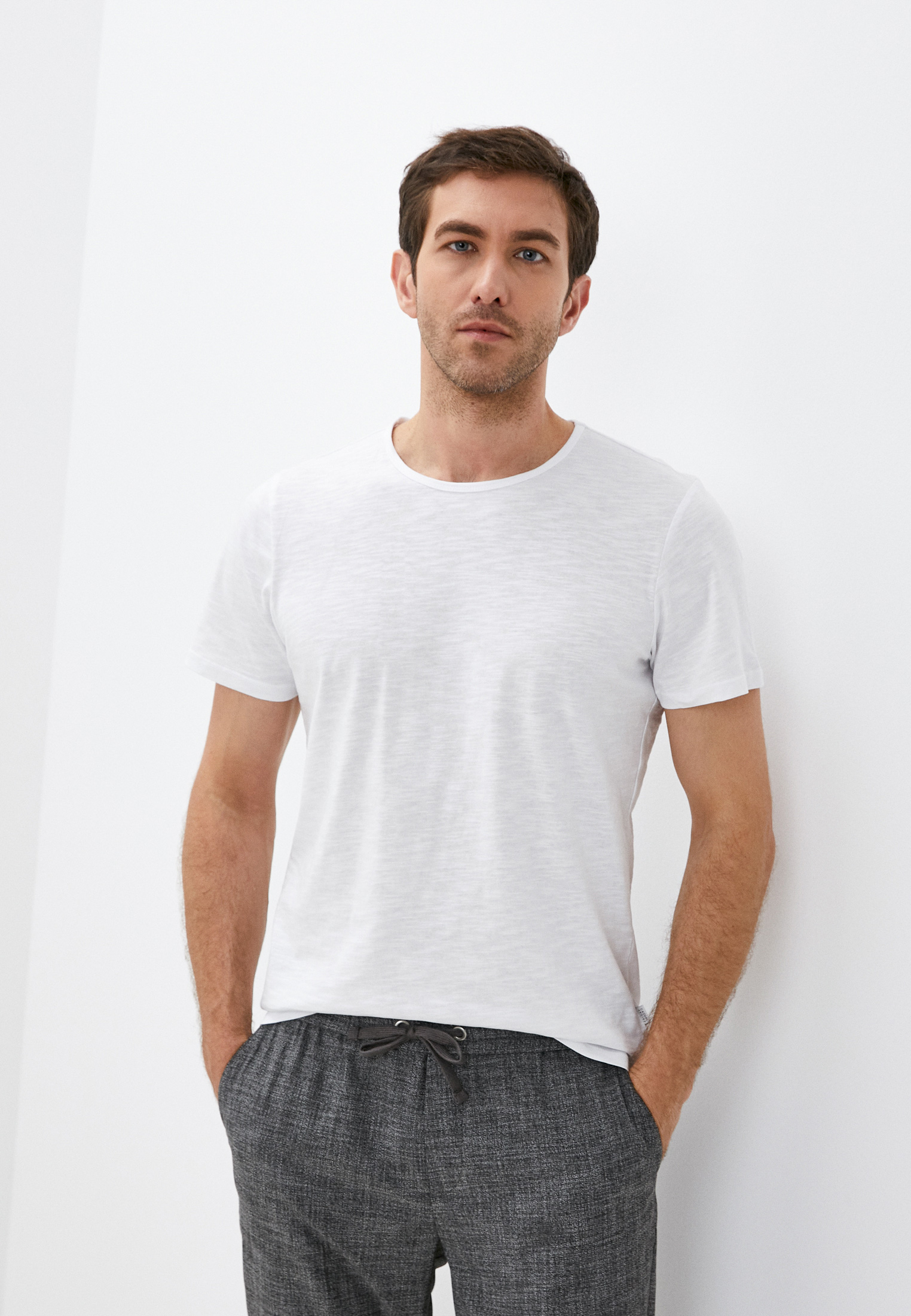 Футболка Casual Friday by Blend, цвет: белый, RTLAAZ498001 — купить в ...
