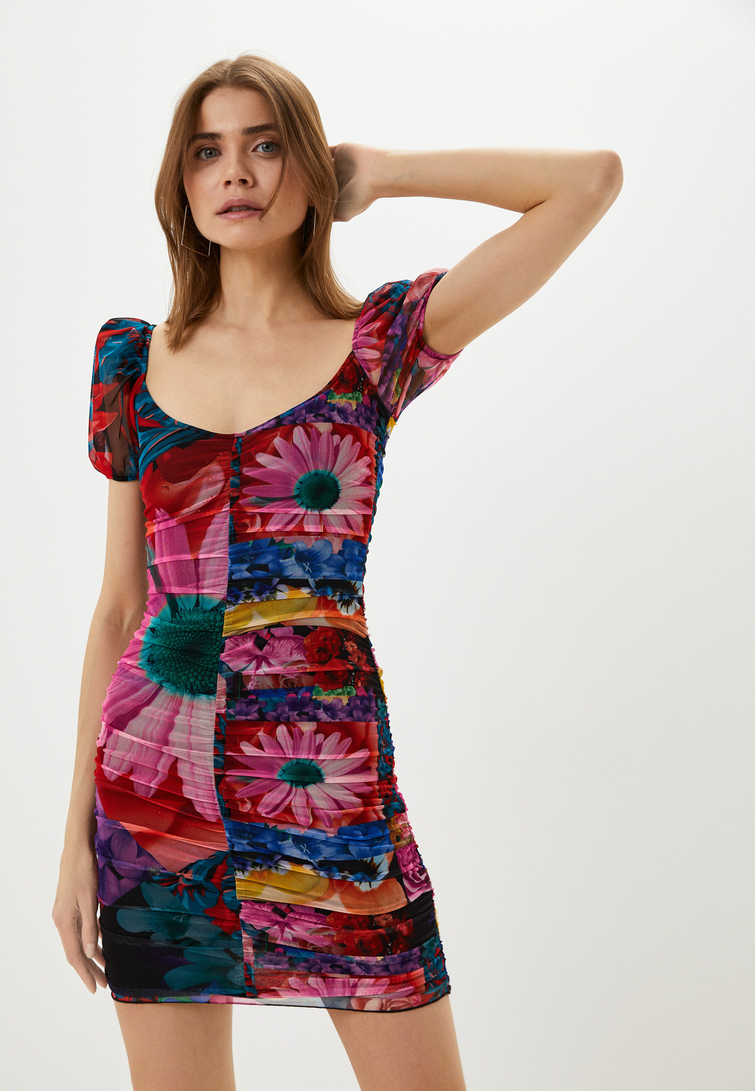Платье Desigual, цвет: мультиколор, RTLABD626701 — купить в  интернет-магазине Lamoda