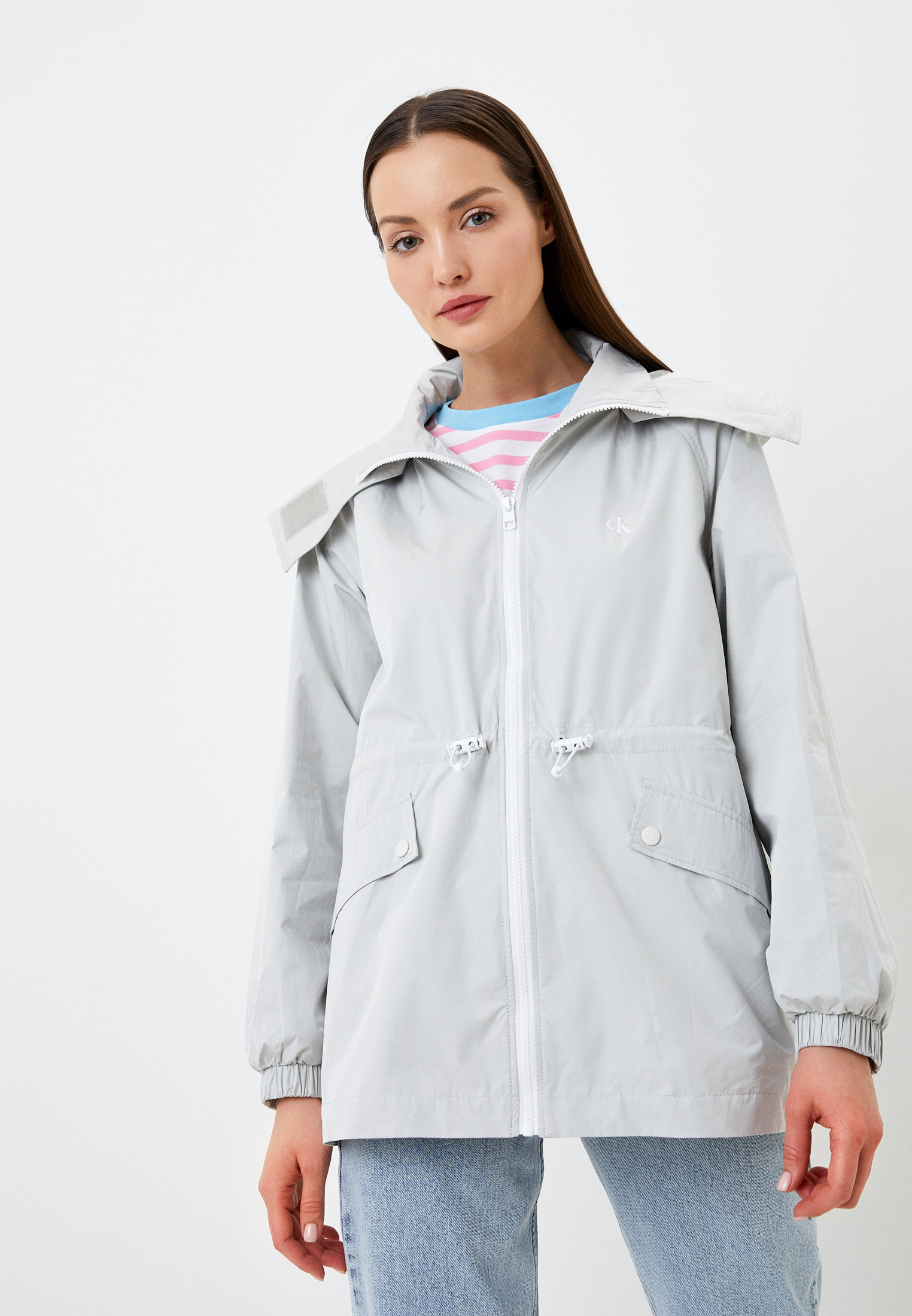 Ветровка Calvin Klein Jeans, цвет: серый, RTLABE265301 — купить в ...