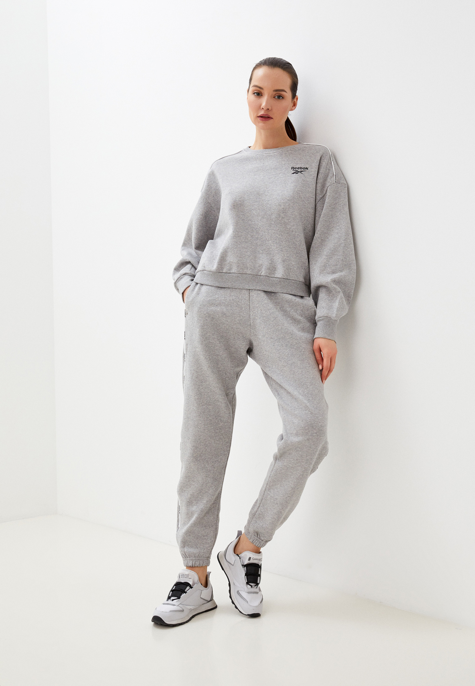 Костюм спортивный Reebok PIPING PACK TRACKSUIT, цвет: серый ...