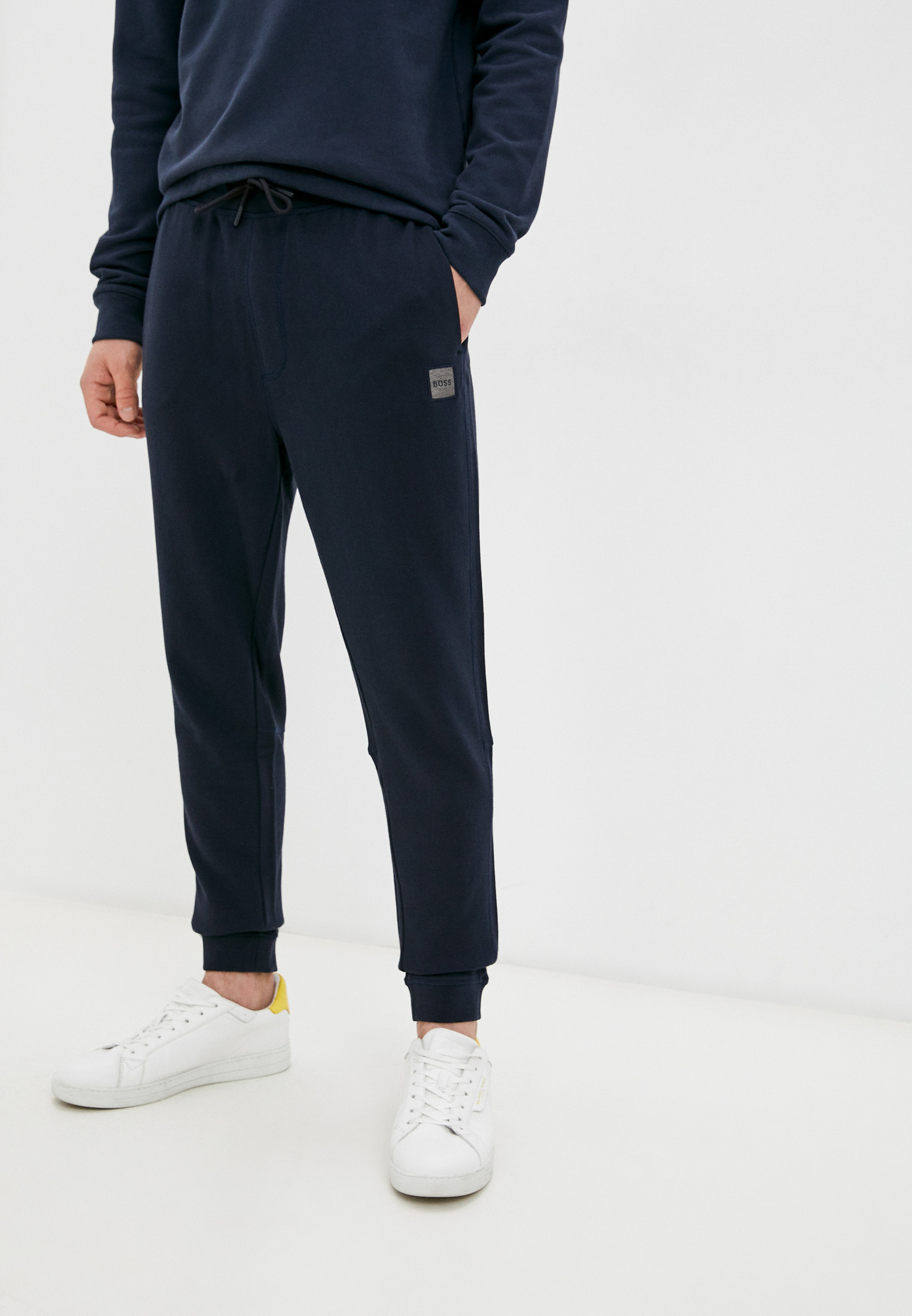 Hugo boss спортивка. Полусфера босу aerofit. Балансировочная платформа bosu balance trainer pro. Hugo boss set спортивные костюмы. Босса спортивная.