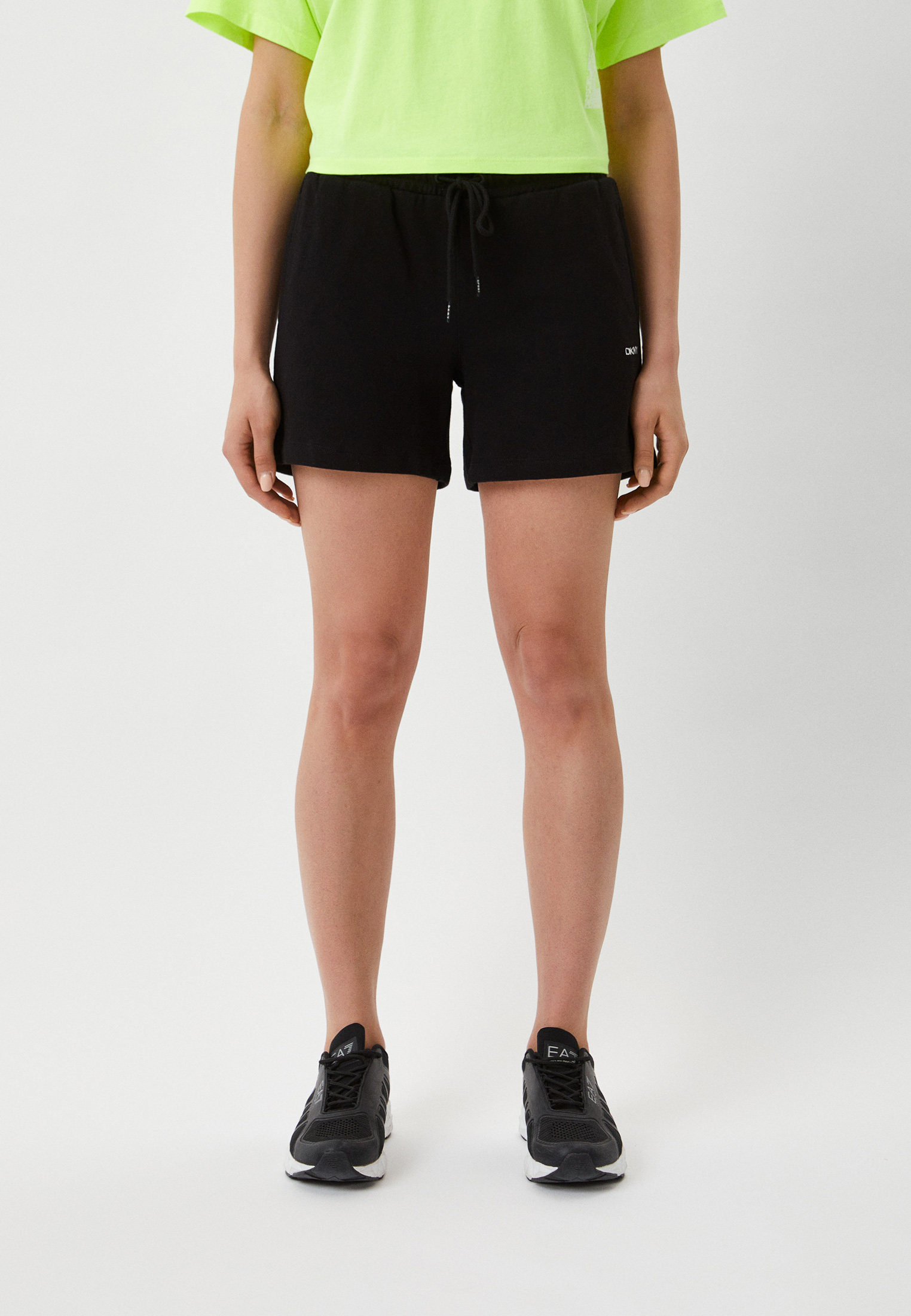 Шорты спортивные DKNY, цвет: черный, RTLABJ186101 — купить в интернет ...