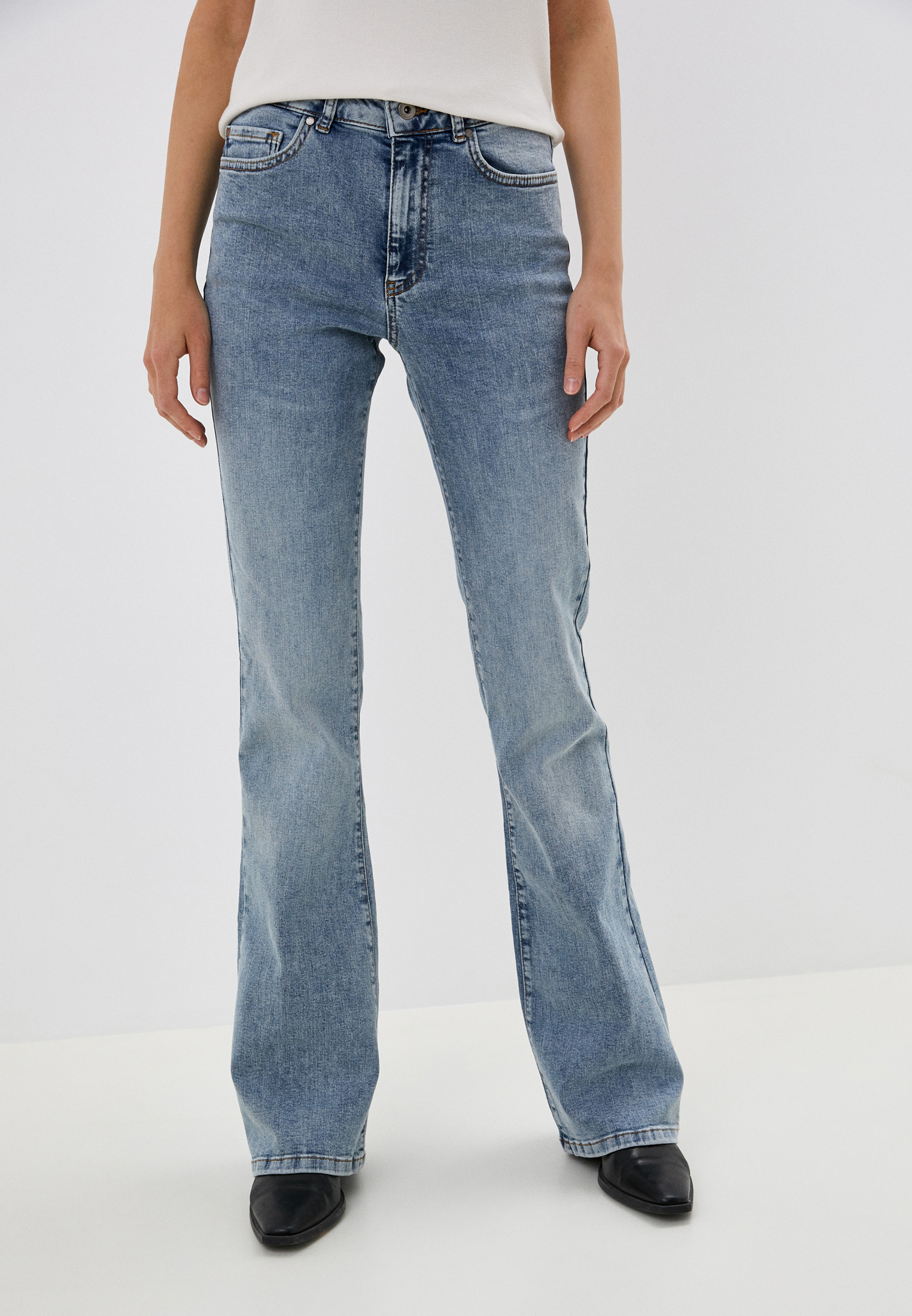Джинсы United Colors of Benetton, цвет: голубой, RTLABR070302 — купить ...