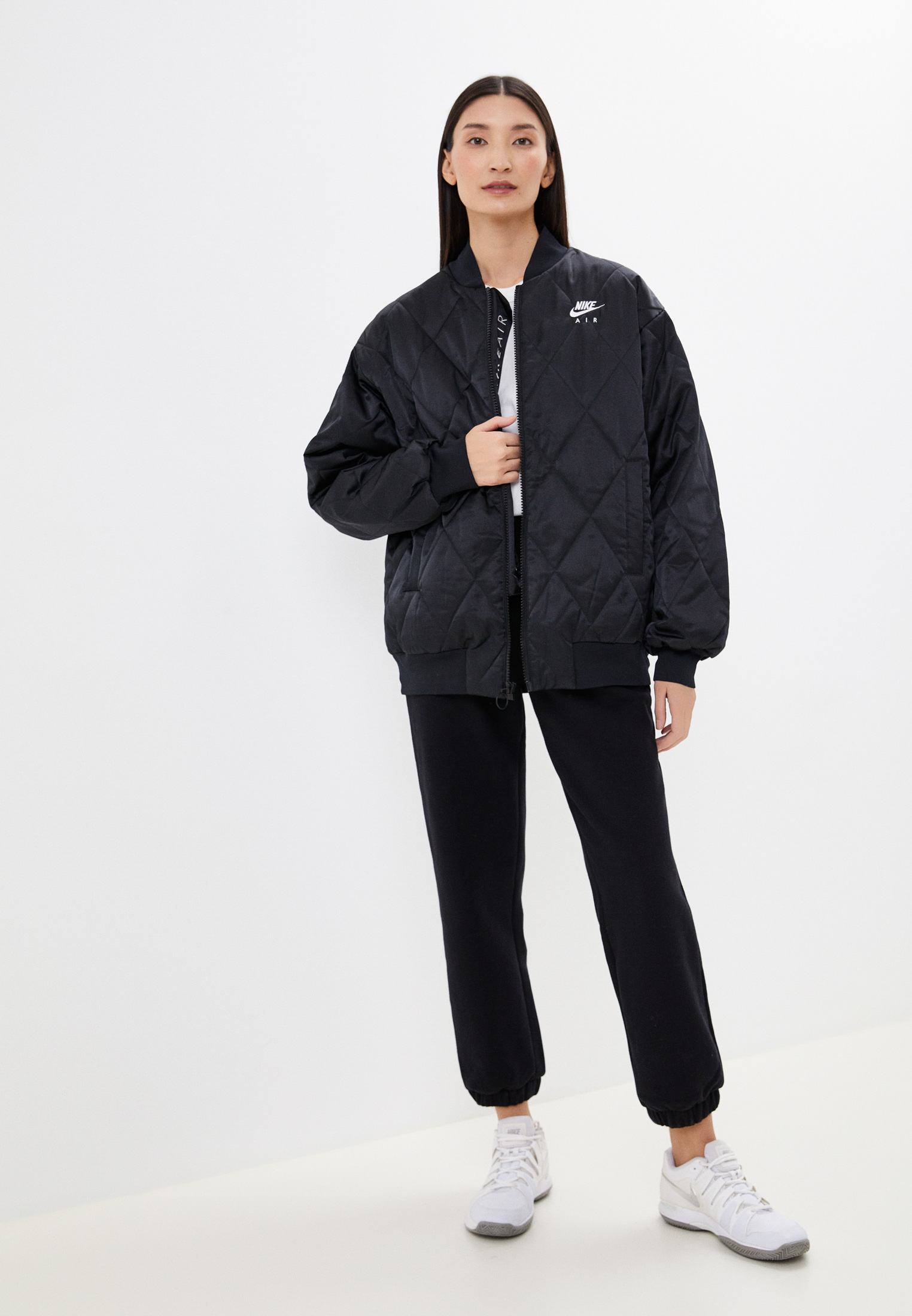 nike womens essential core synthetic jacket