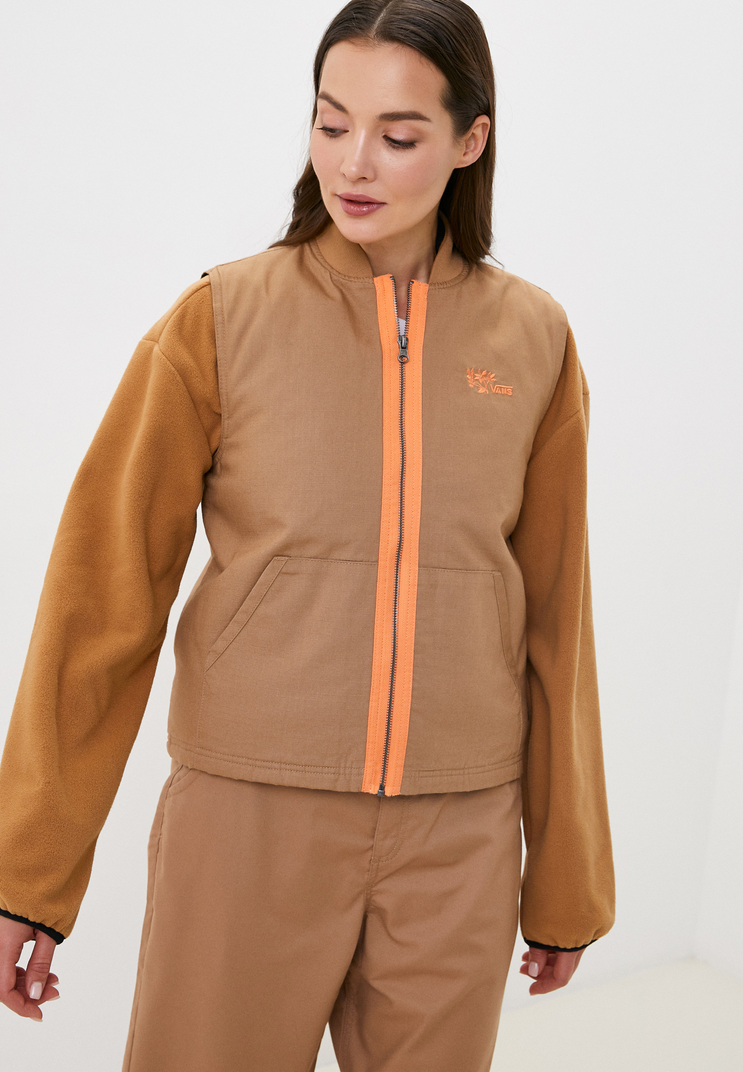 Va одежда. Ветровка vans мужская. Va одежда. Куртка vans. Va одежда.