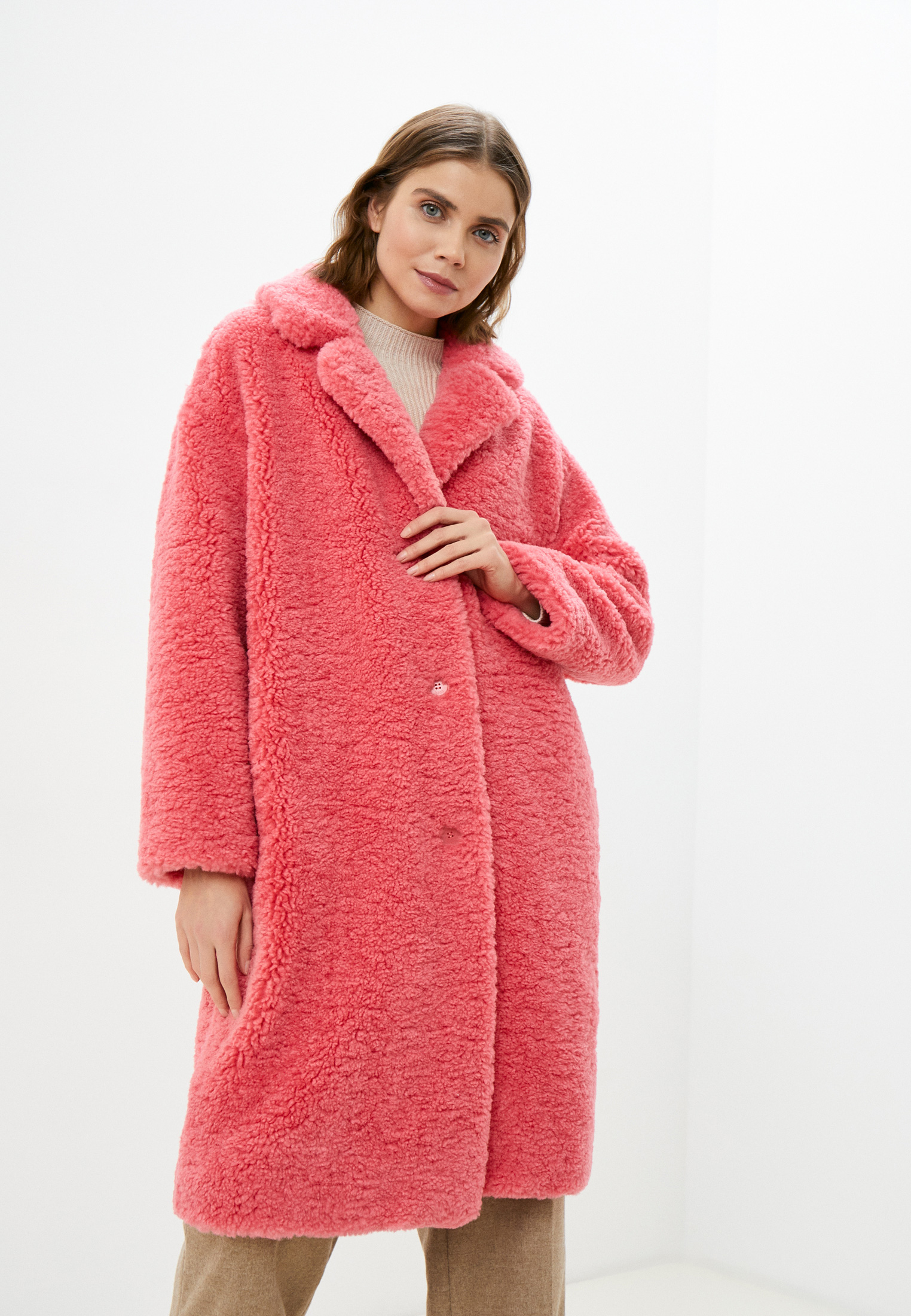 Шуба Guess, цвет: розовый, RTLACC345001 — купить в интернет-магазине Lamoda