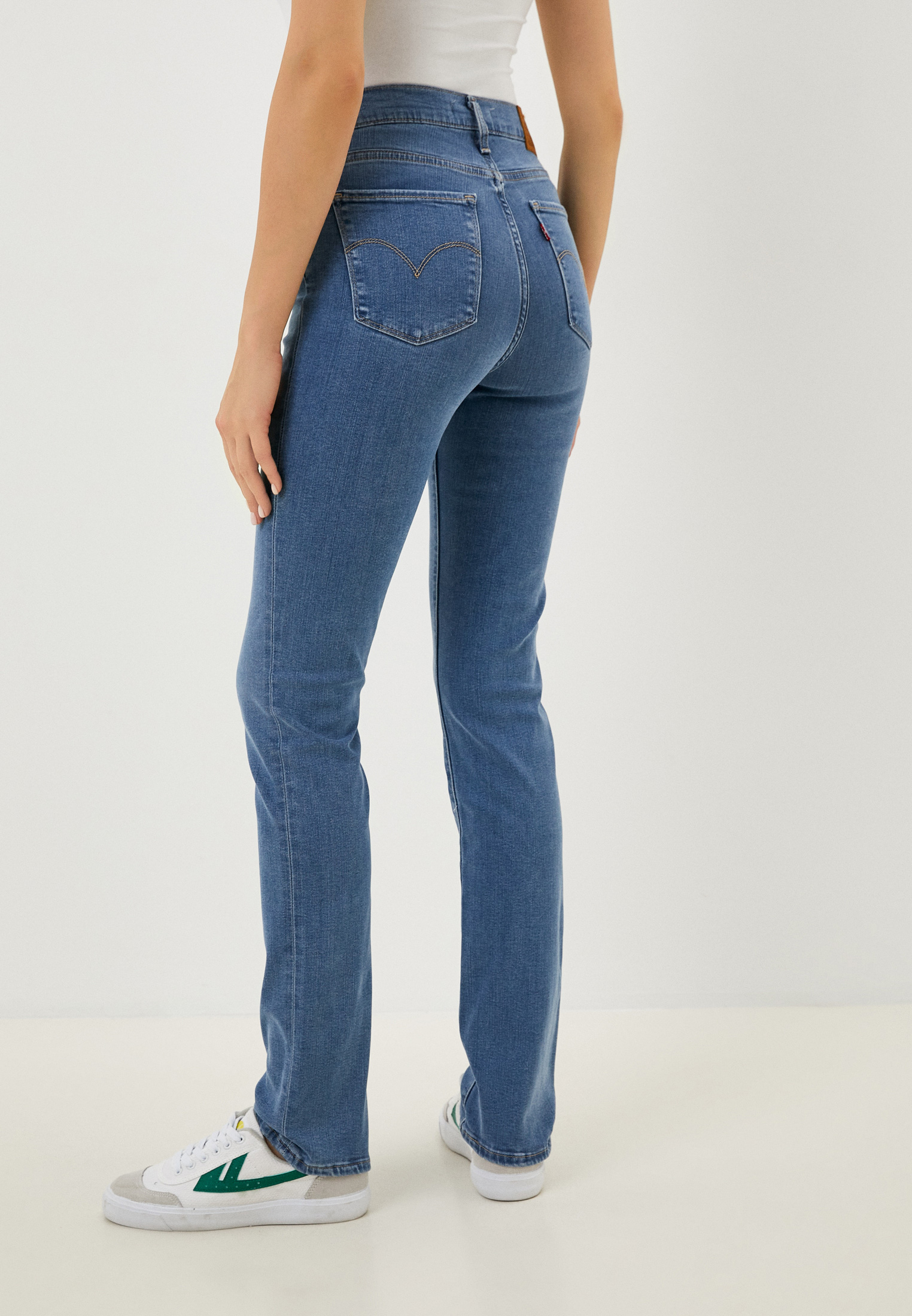 724 high rise straight jeans levi's sales