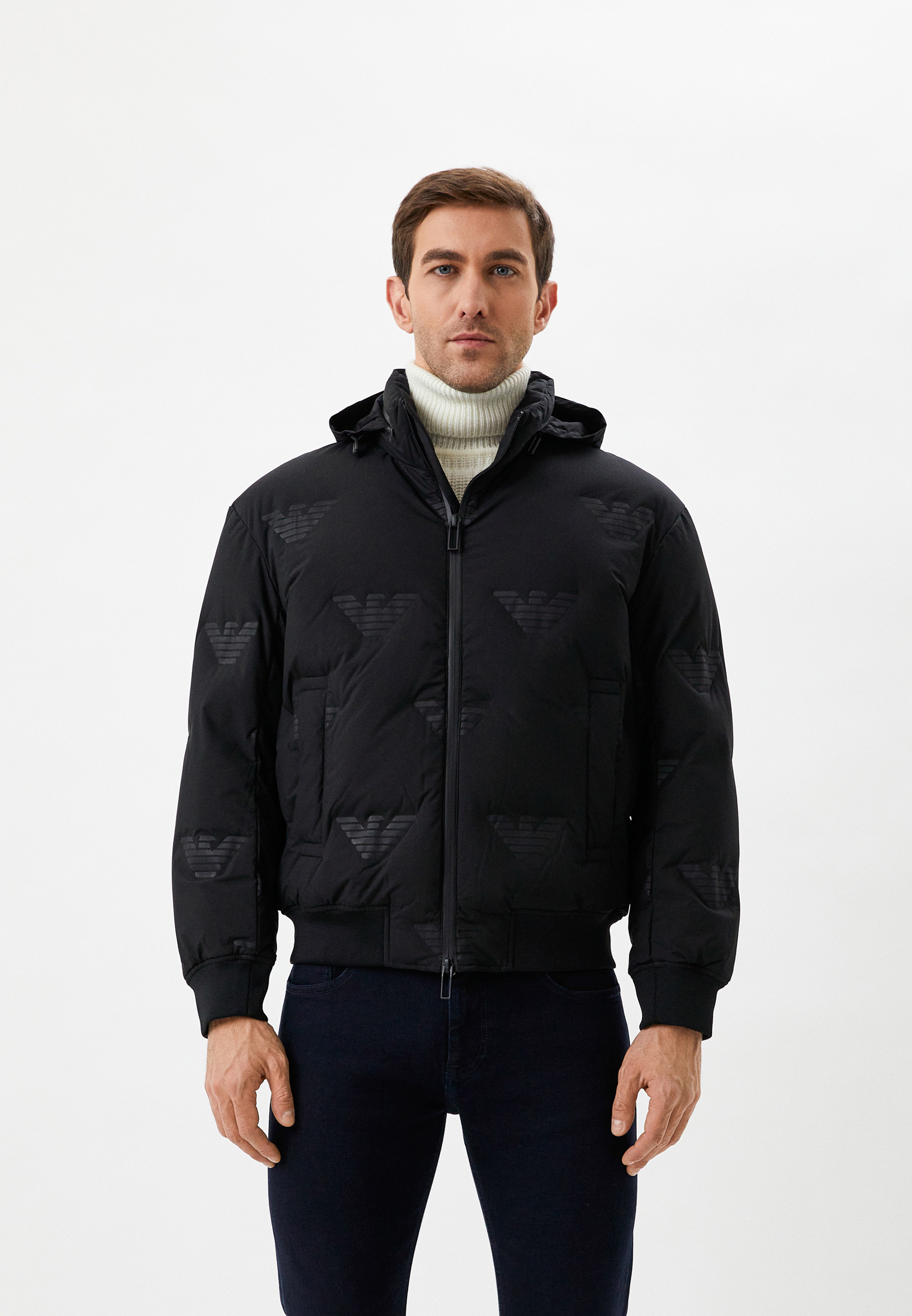 Пуховик Emporio Armani, цвет: черный, RTLACE123501 — купить в интернет ...