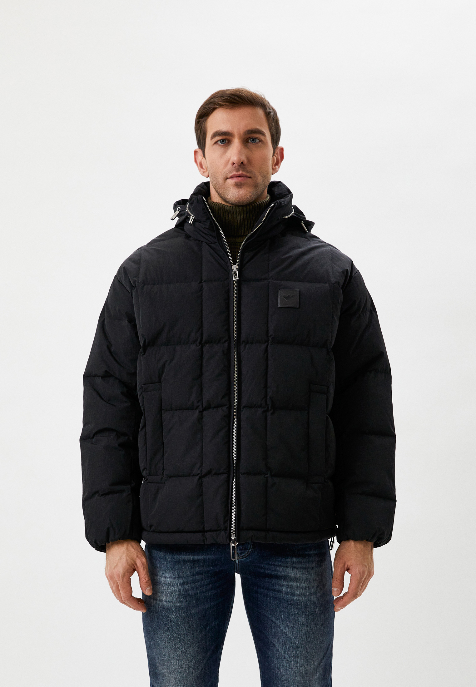 Пуховик Emporio Armani, цвет: черный, RTLACE123601 — купить в интернет ...