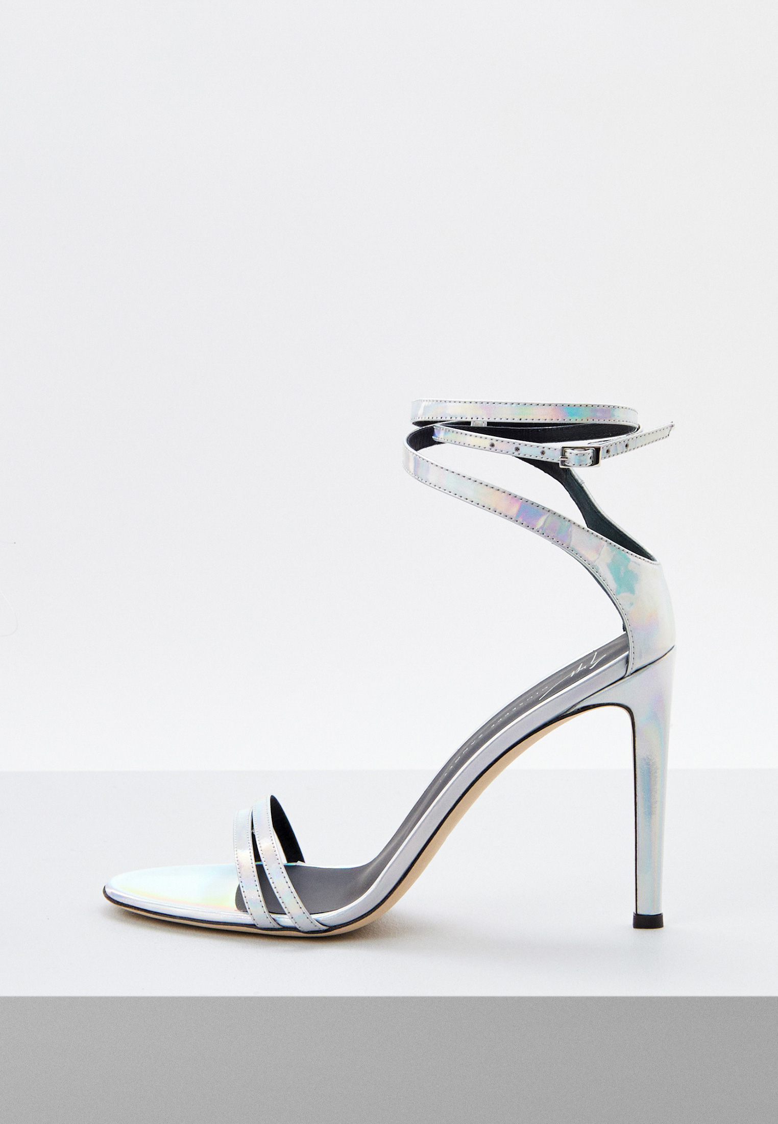 Босоножки Giuseppe Zanotti, цвет: серебряный, RTLACG232201 — купить в ...