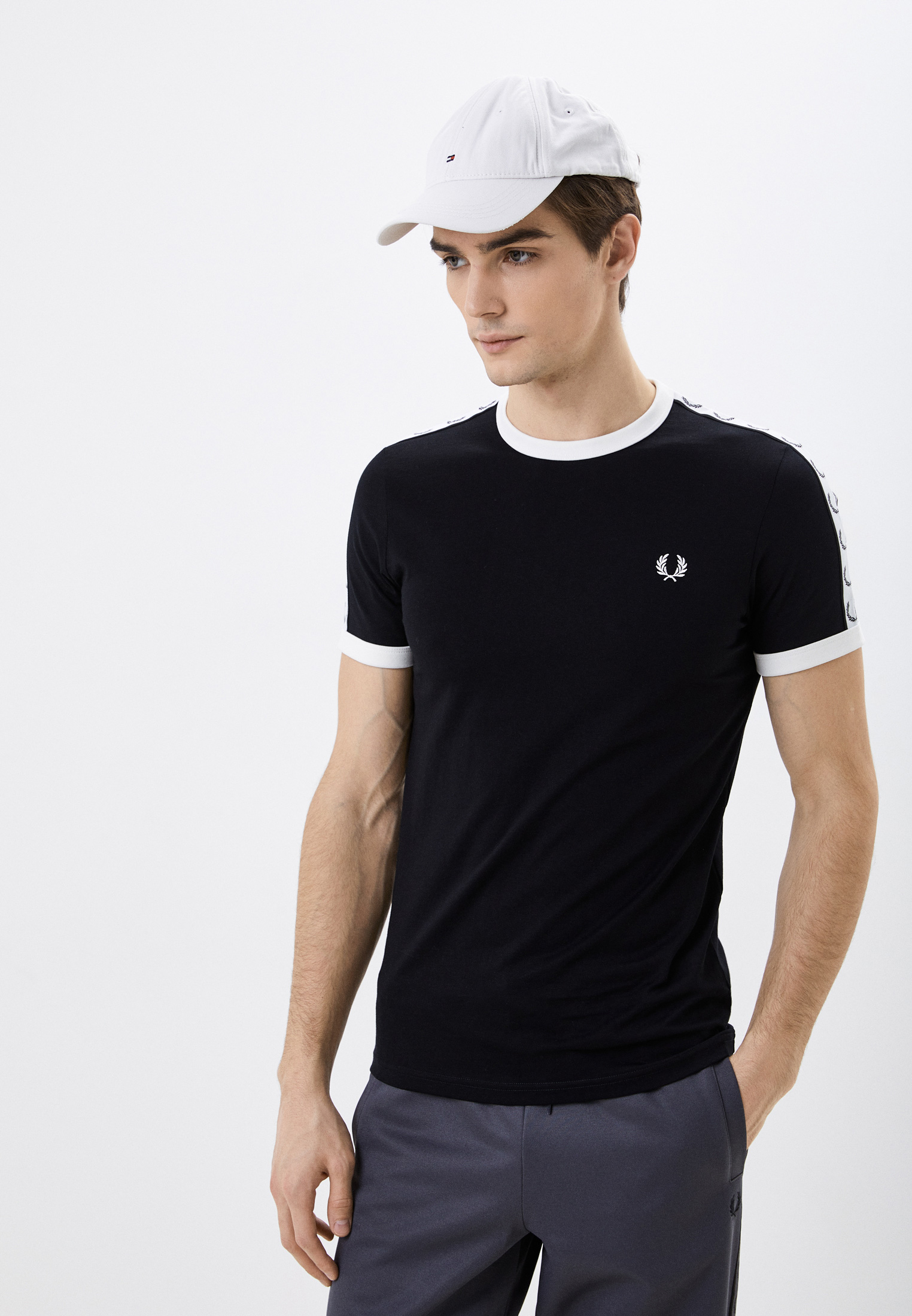 Футболка Fred Perry, цвет: черный, RTLACG357801 — купить в интернет ...