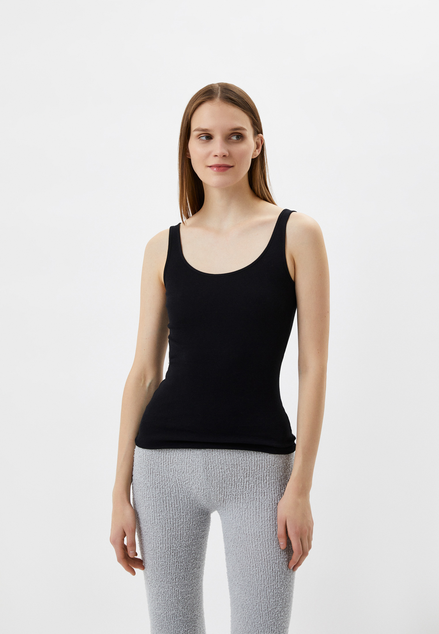 Майка UNIQLO из хлопка, цвет: черный, RTLACG886401 — купить в интернет ...