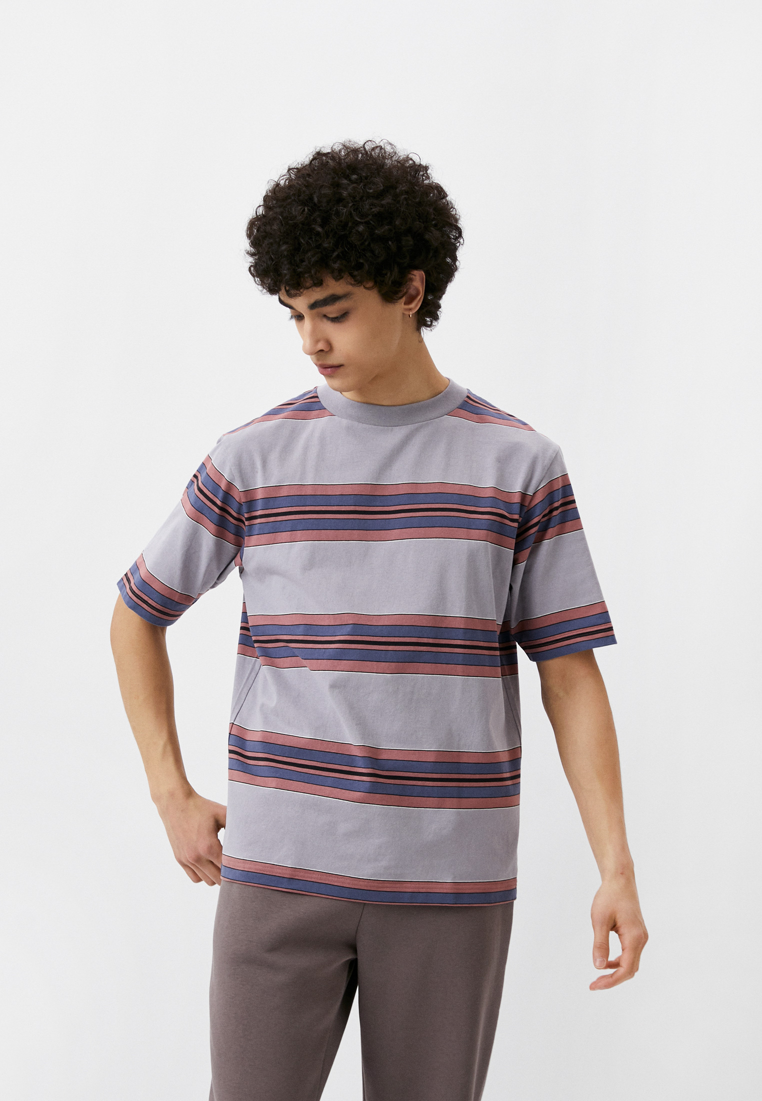 Футболка UNIQLO Uniqlo U, цвет: фиолетовый, RTLACK797601 — купить в ...