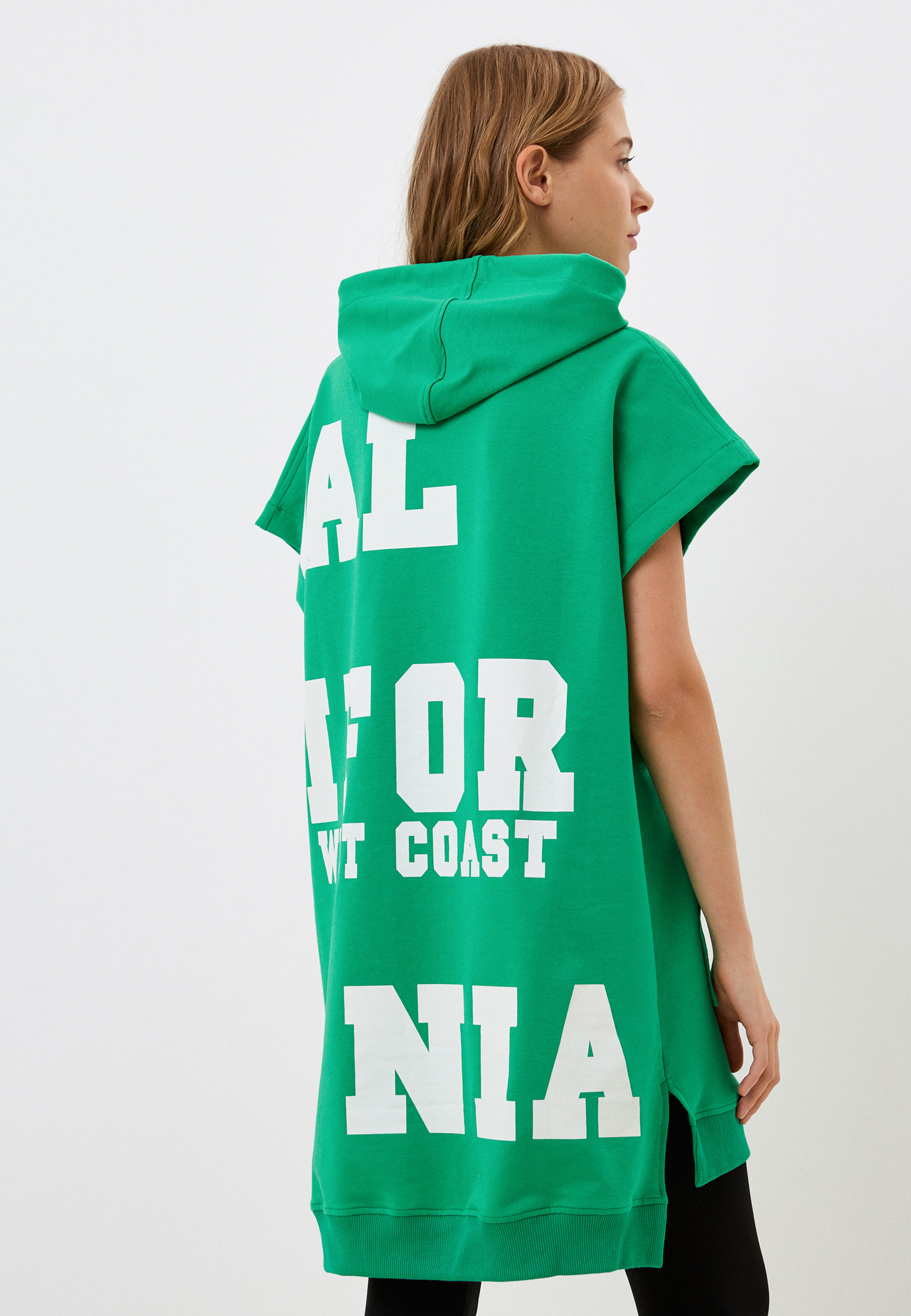 Lamoda sports outlet. Lamoda Sport 1905. Ламода спорт Казань. Ламода спорт ципловорва. Lamoda Sport Urban.