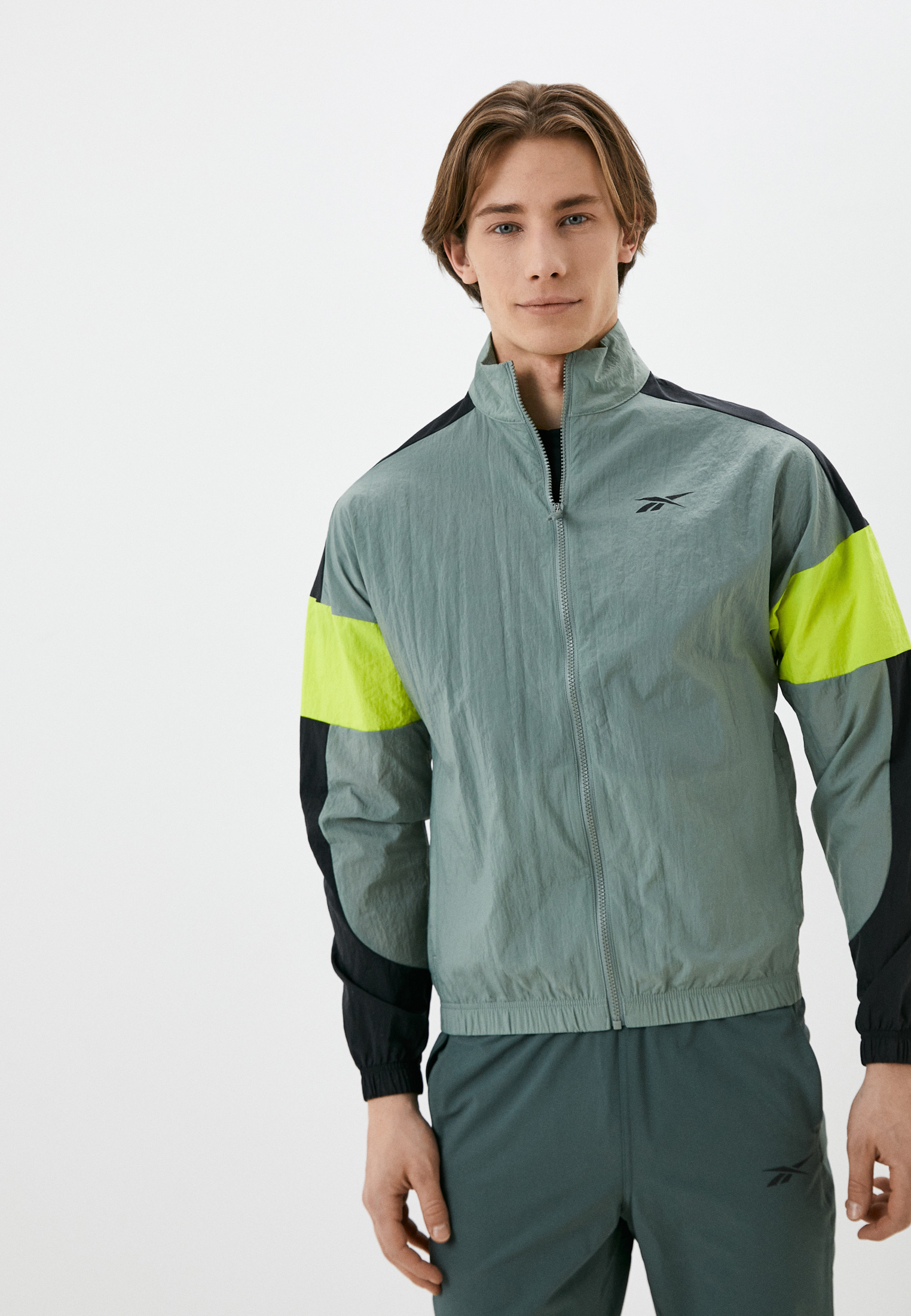 Ветровка Reebok TRAIN WOVEN JACKET, цвет: хаки, RTLACL903001 — купить в ...