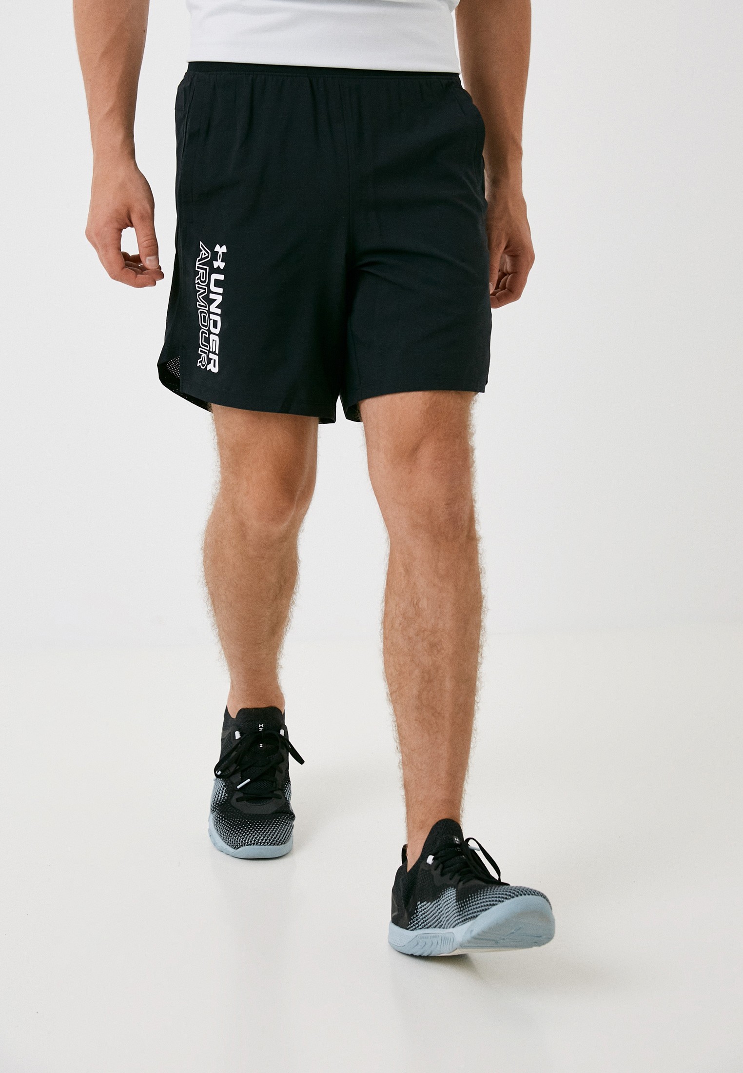 Шорты спортивные Under Armour UA LAUNCH SW 7 WM SHORT, цвет: черный ...