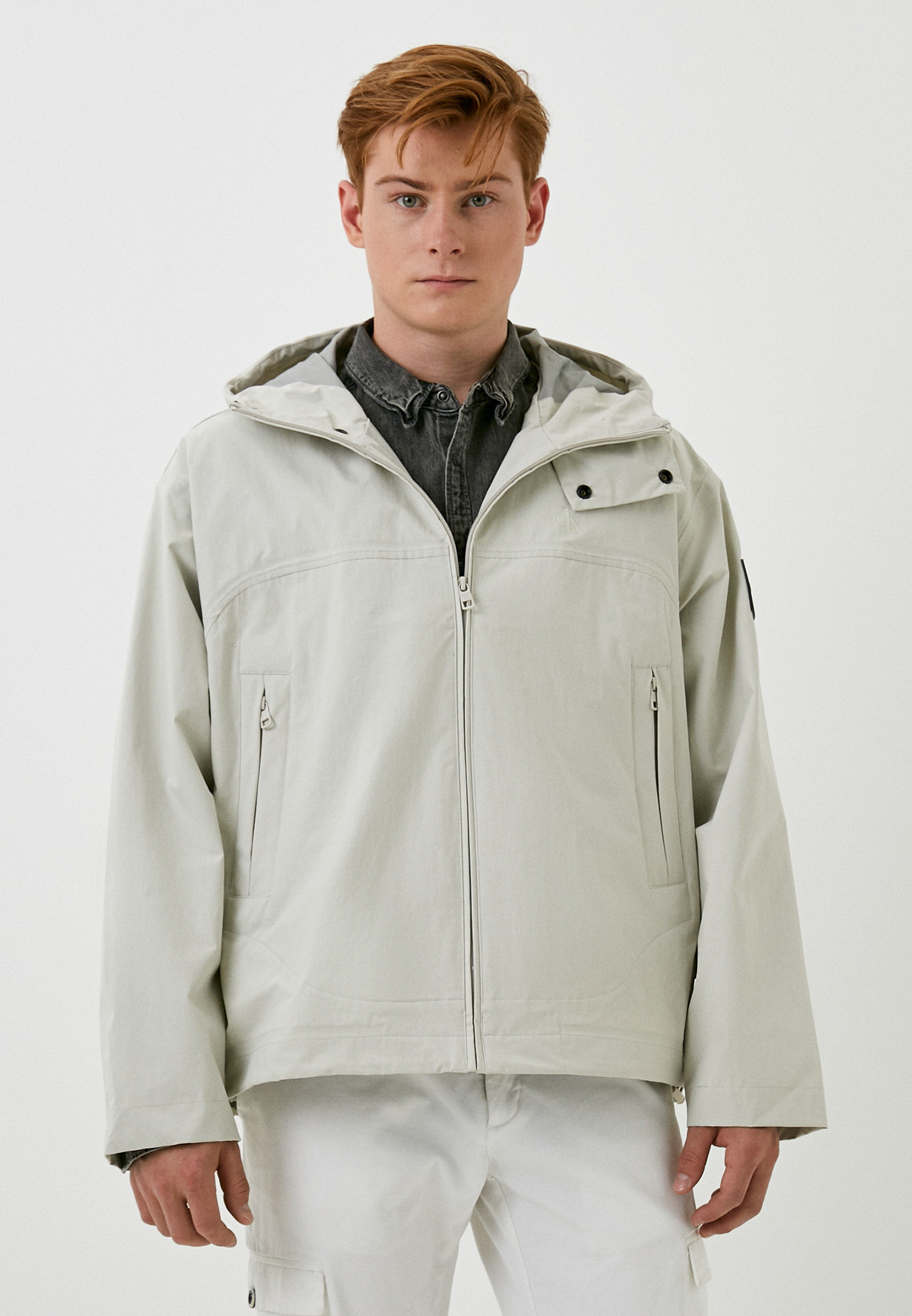 Ветровка Calvin Klein Jeans, цвет: бежевый, RTLACT006001 — купить в ...