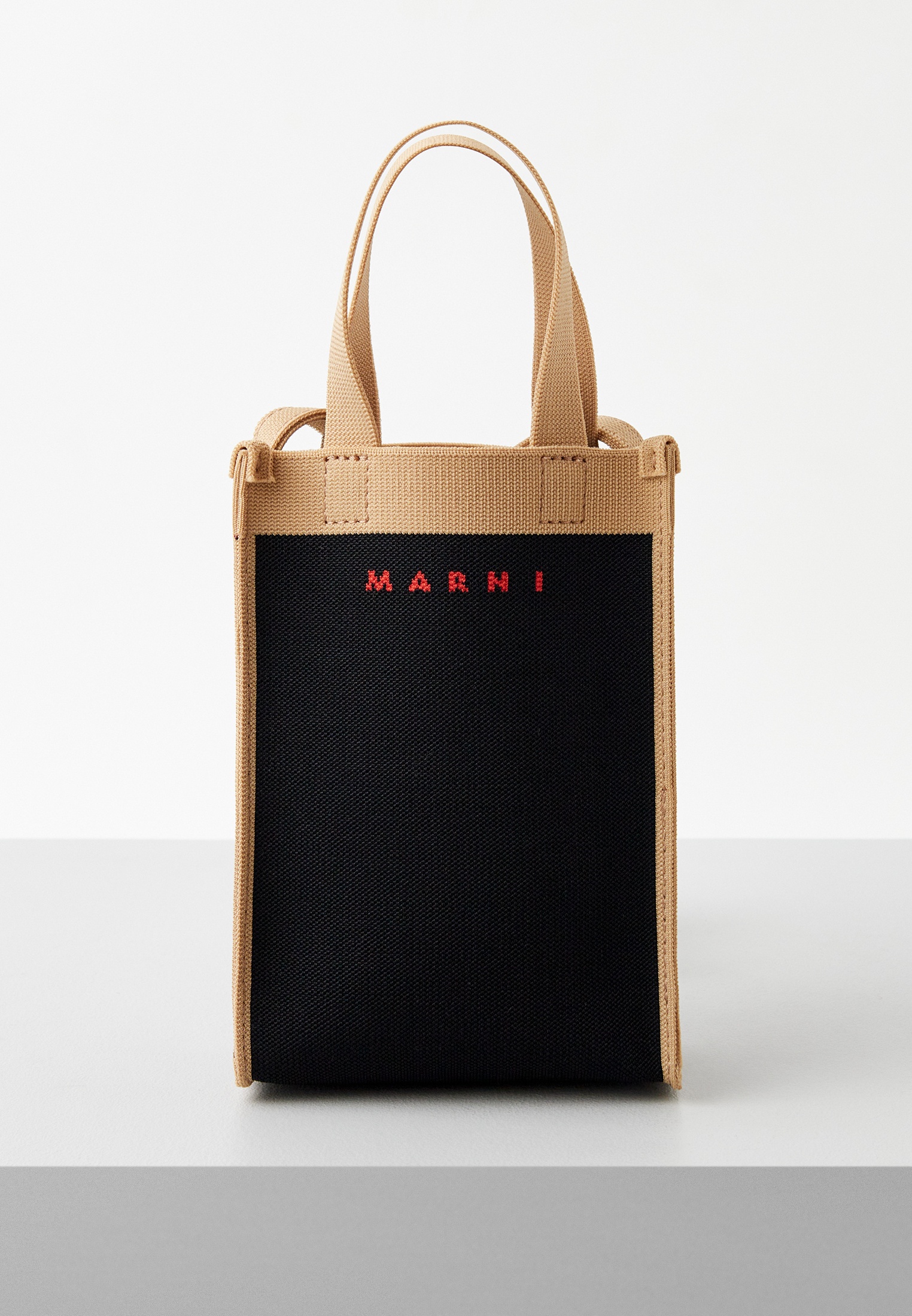 Сумка Marni, цвет: черный, RTLACU697401 — купить в интернет-магазине Lamoda
