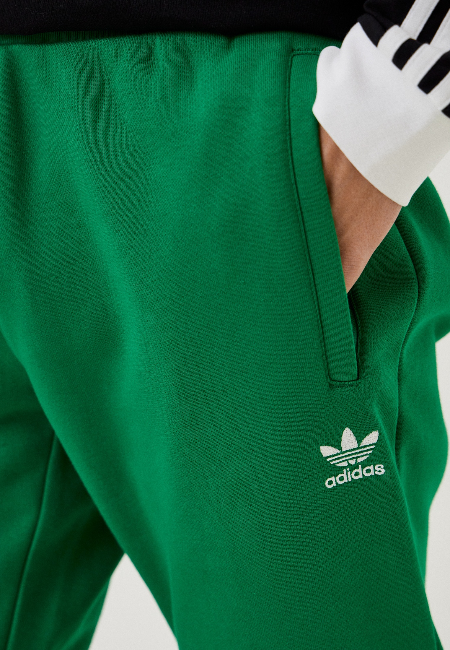Adidas superstar tracksuit best sale green