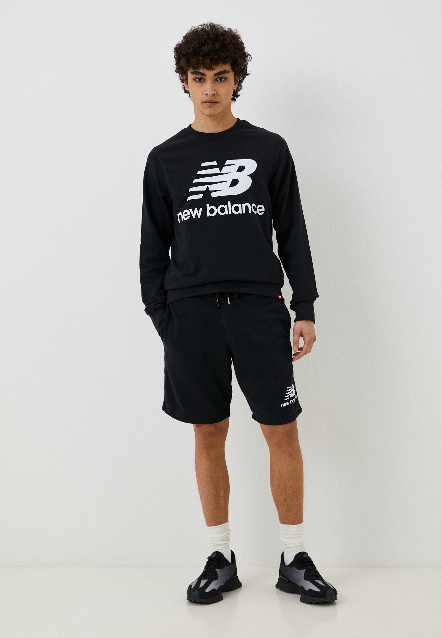 New balance sales crew