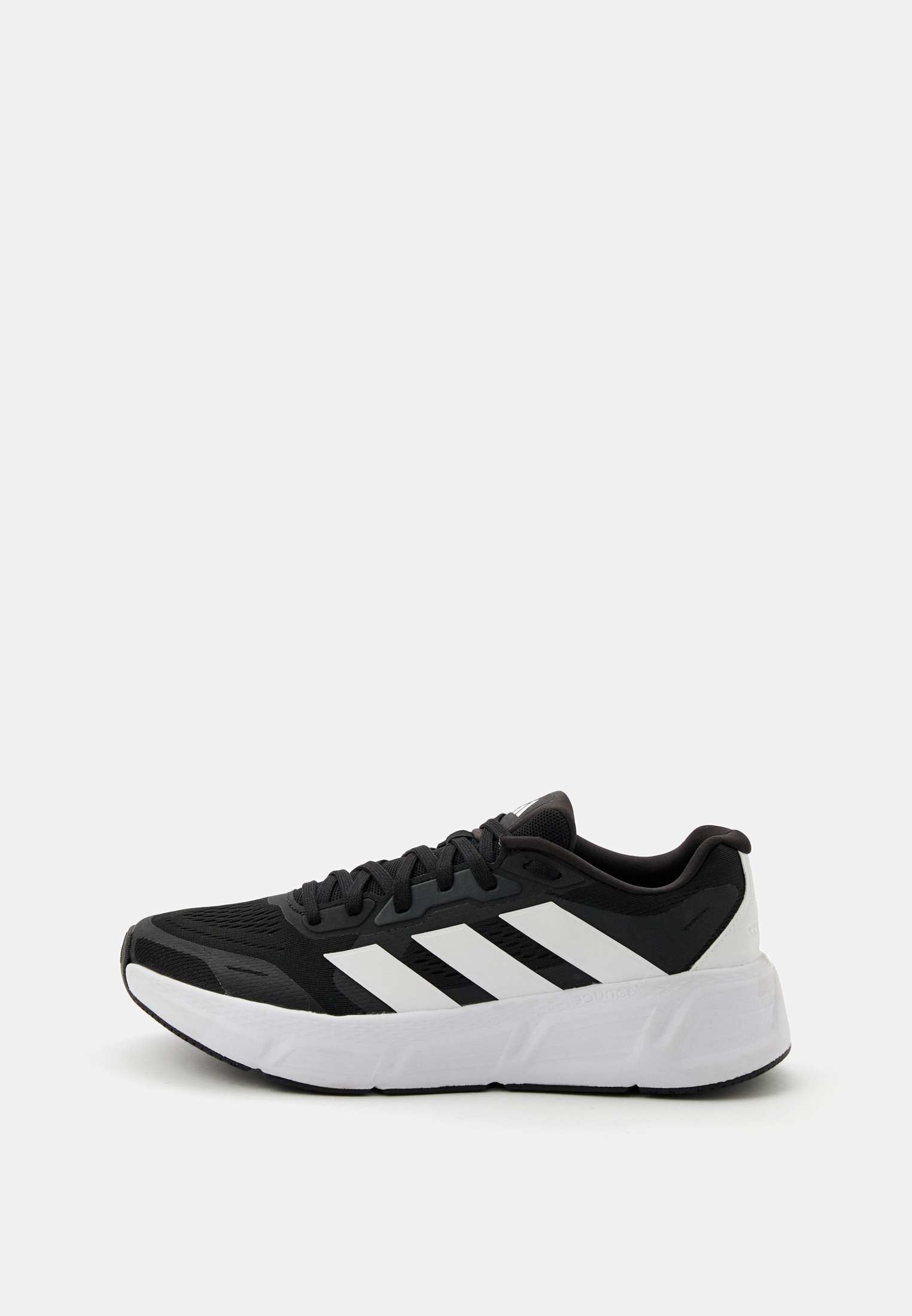 adidasКроссовкиQUESTAR2M