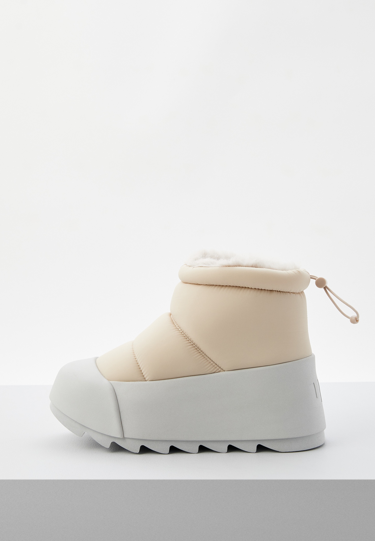 Ugg centara clearance boot