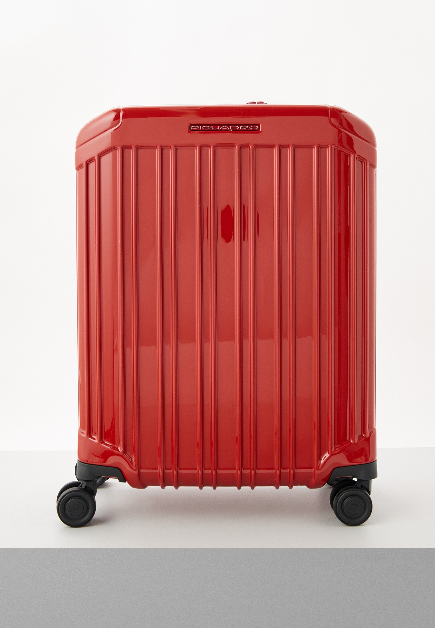 Чемодан Piquadro PQ LIGHT, цвет: красный, RTLADF918401 — купить в ...