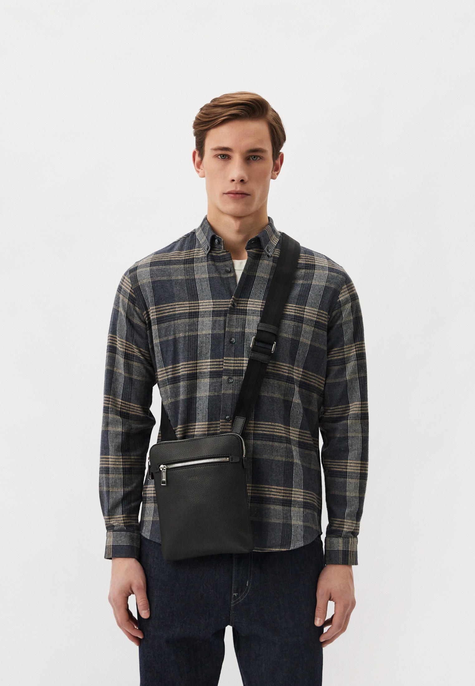 Boss crosstown bag best sale