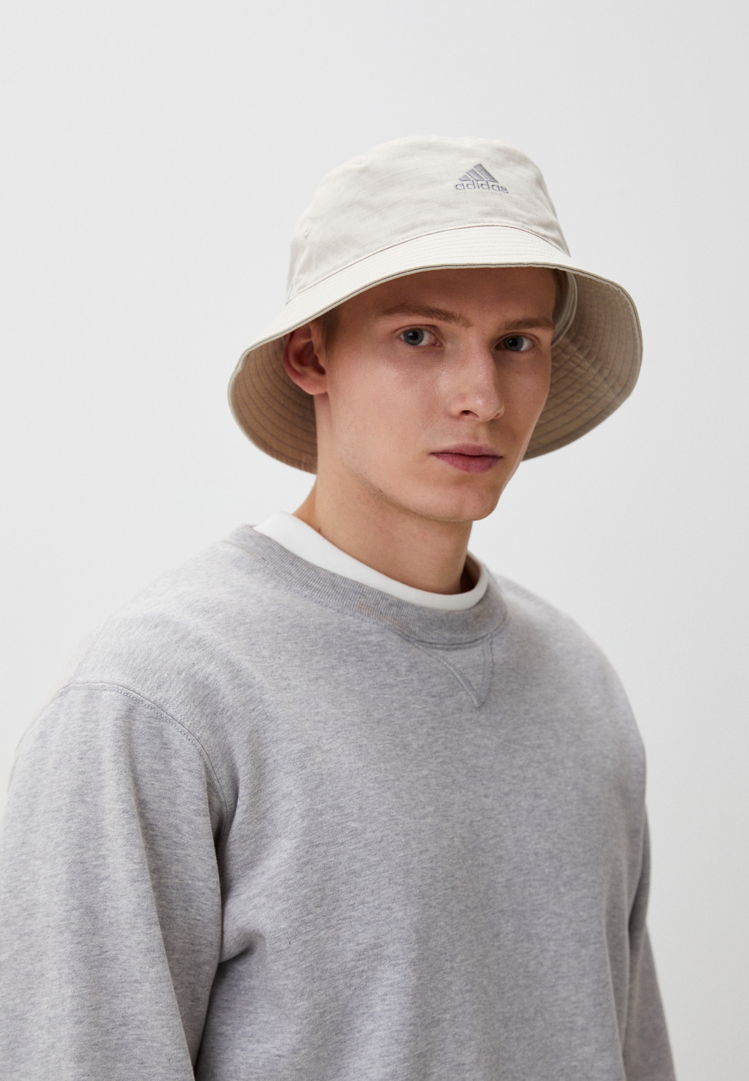 Bucket adidas hotsell