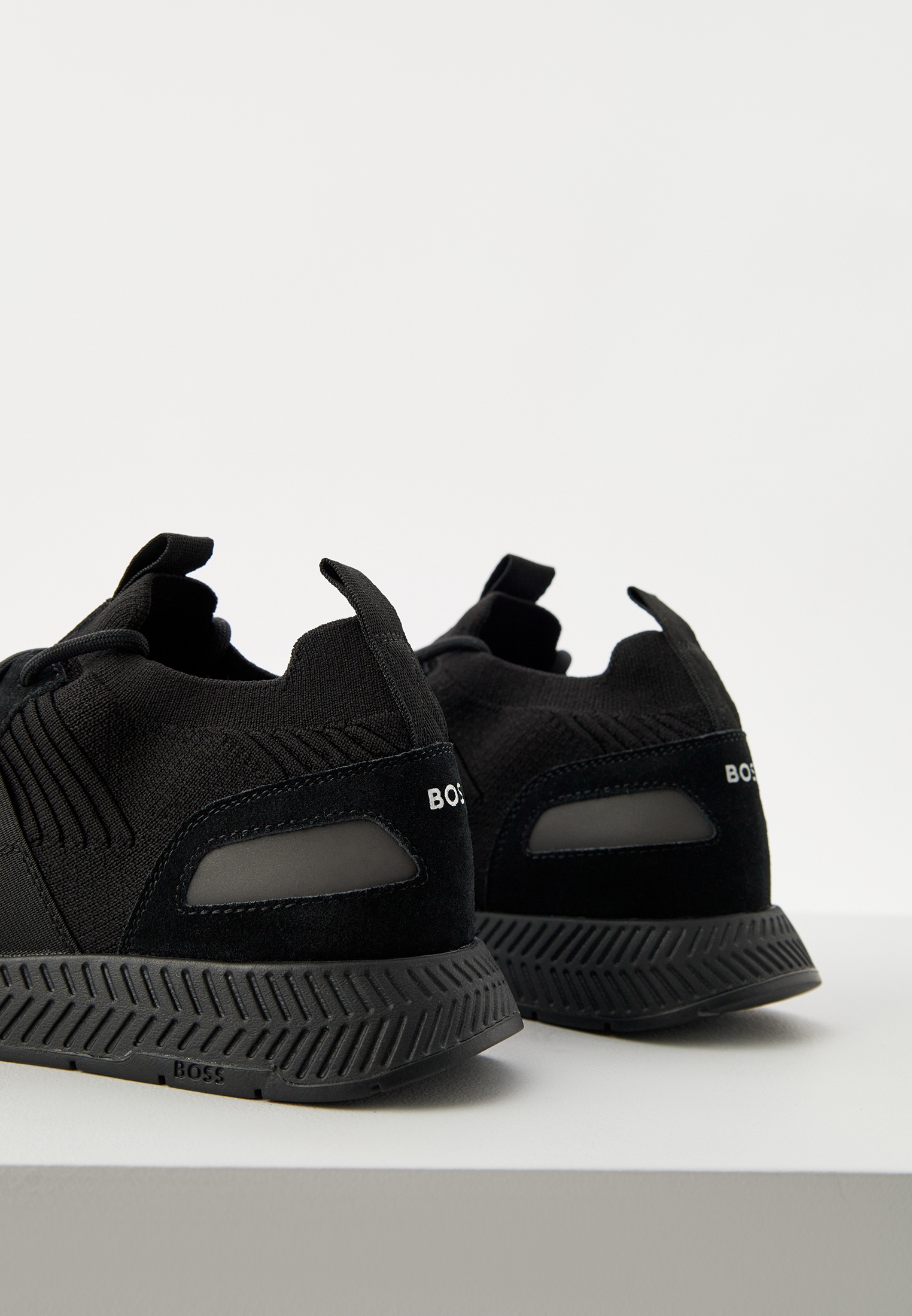 Hugo boss titanium sneakers deals