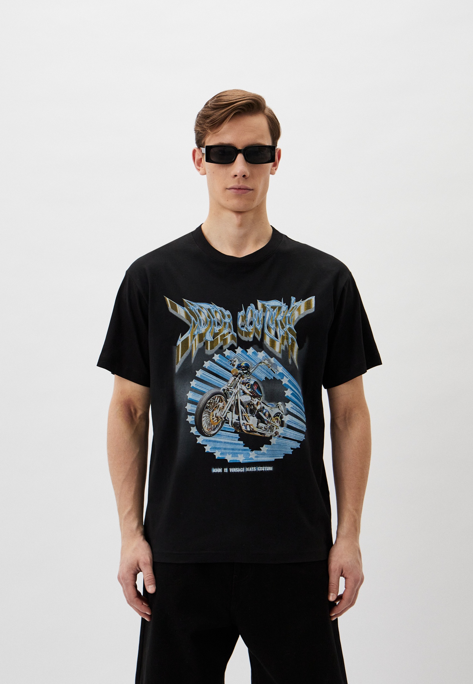 Футболка Versace Jeans Couture, цвет: черный, RTLADH906601 — купить в ...