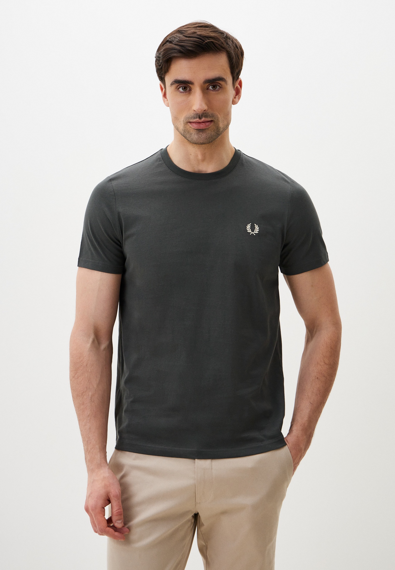 Футболка Fred Perry REAR POWDER LAUREL GRAPHIC, цвет: серый ...