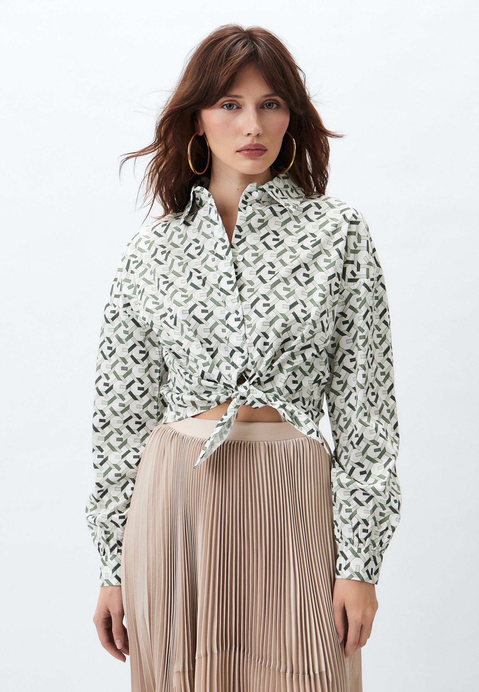 Рубашка Guess, цвет: белый, RTLADK537201 — купить в интернет-магазине ...