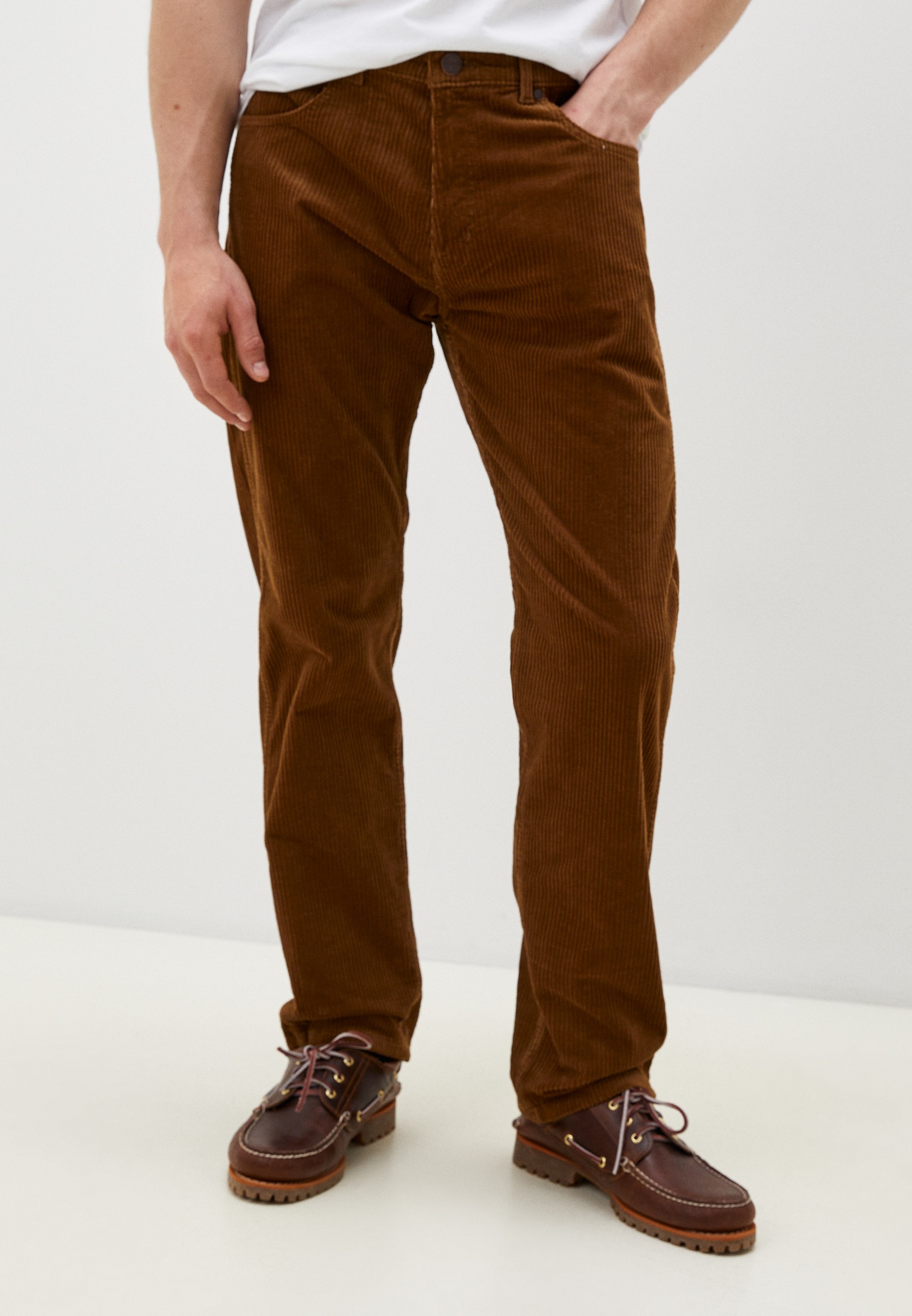 Брюки Wrangler RELAXED STRAIGHT, цвет: коричневый, RTLADN319601 ...
