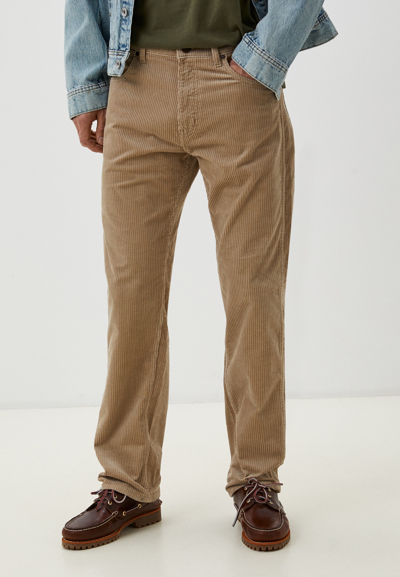 Брюки Wrangler RELAXED STRAIGHT, цвет: бежевый, RTLADN319701 — купить в ...