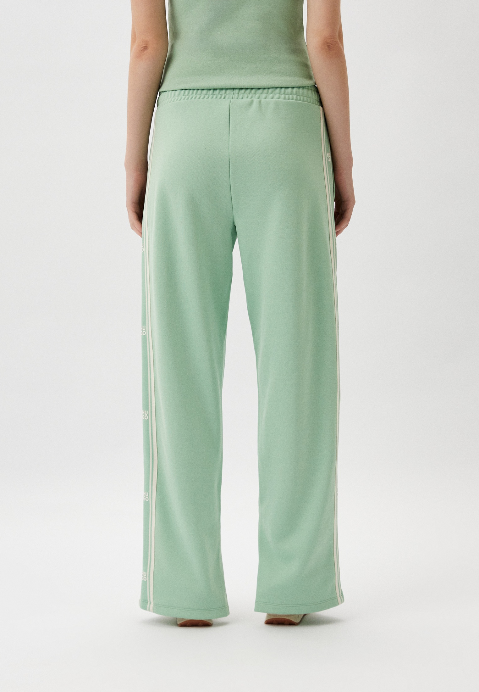 Adibreak ash green 2025