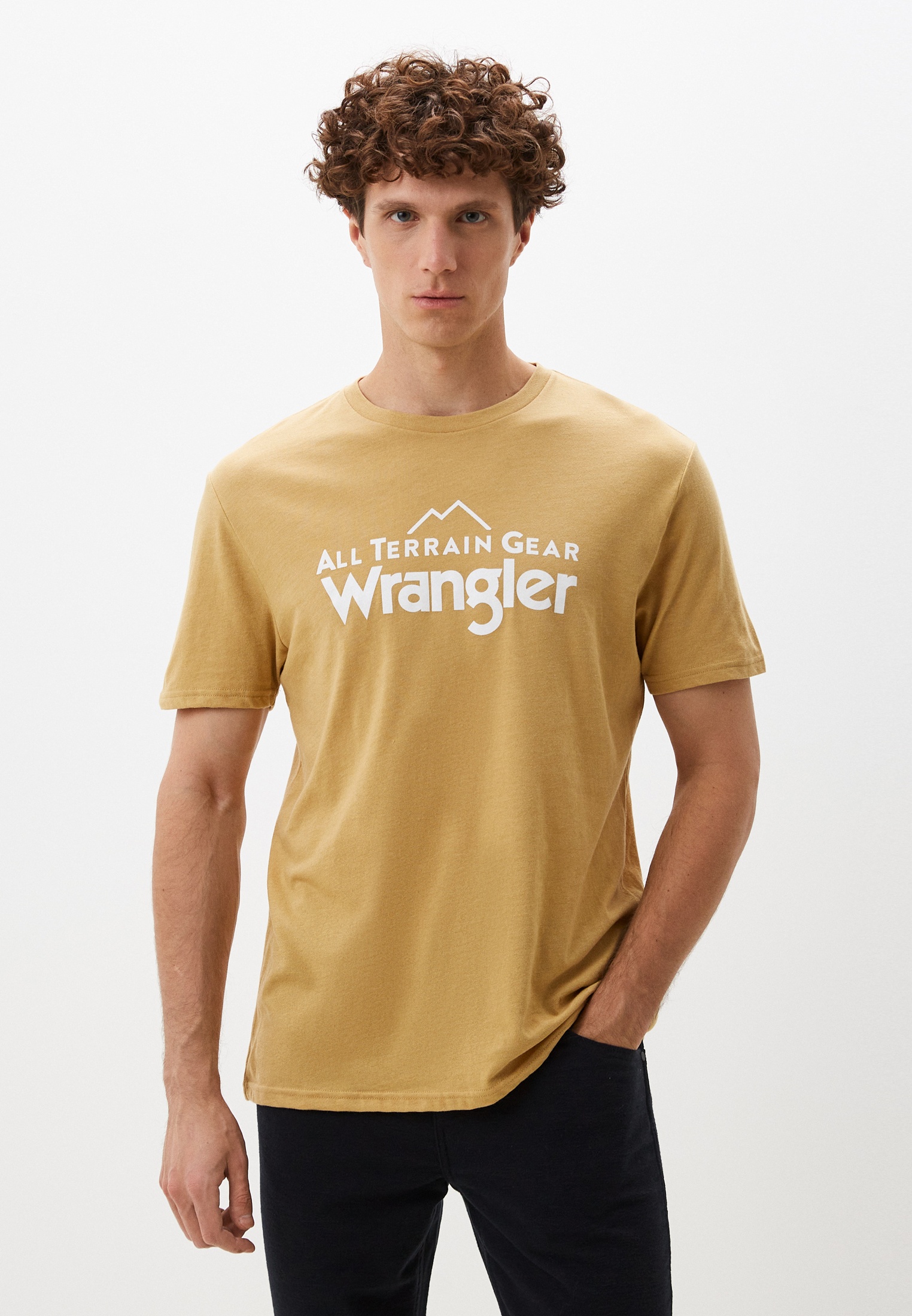 Футболка Wrangler, цвет: бежевый, RTLADU420201 — купить в интернет ...