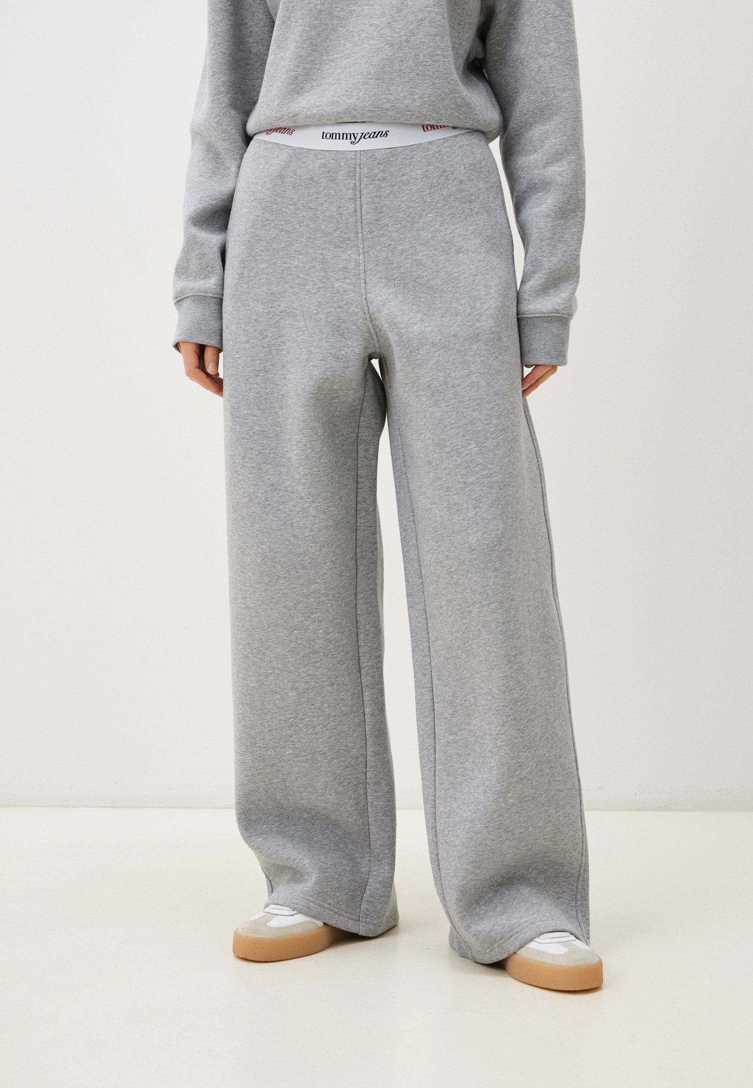 TommyJeansБрюкиспортивные