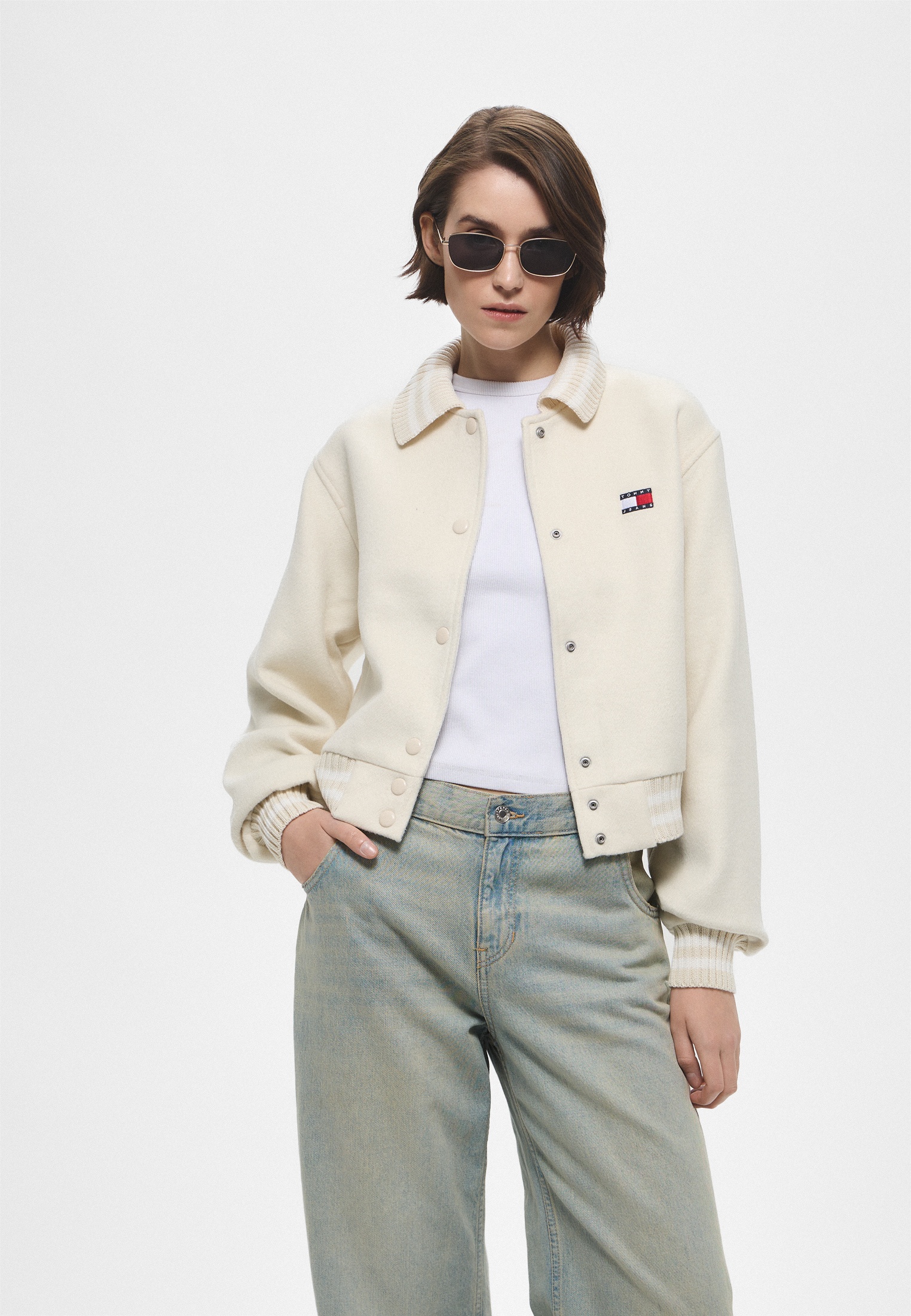 Куртка Tommy Jeans, цвет: бежевый, RTLADZ763101 — купить в интернет ...