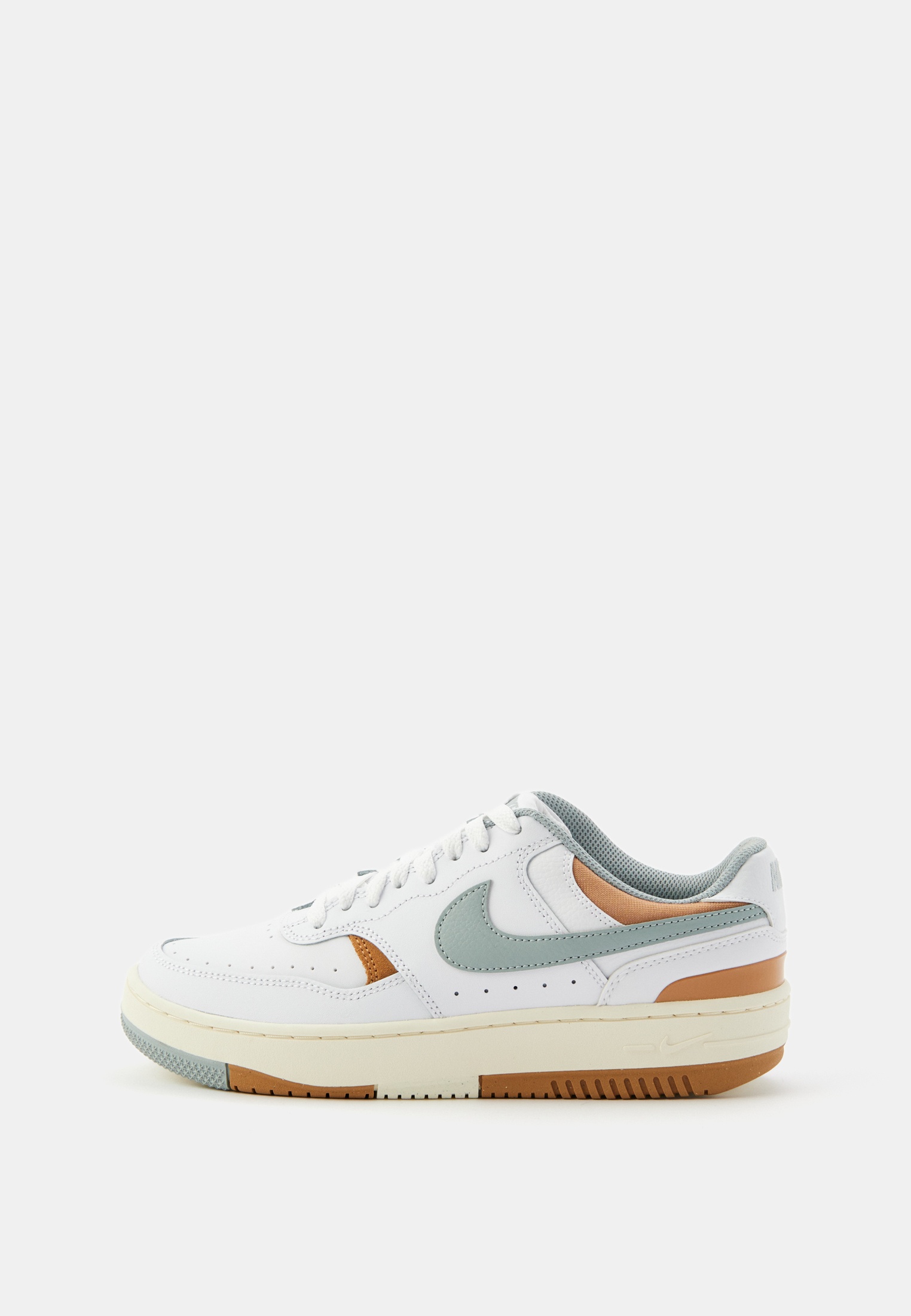 NikeКедыGammaForce