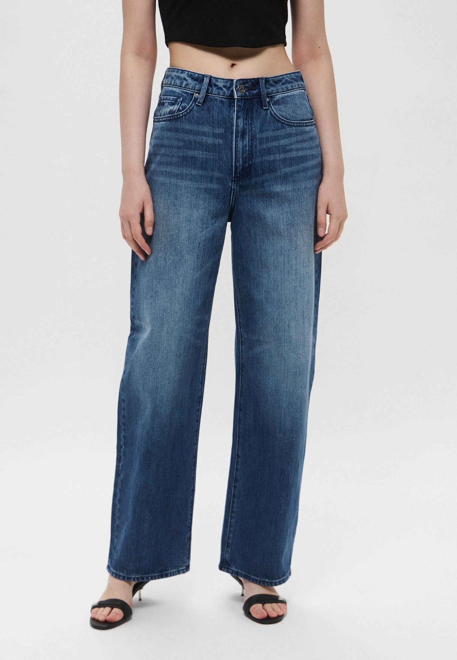 ArmaniExchangeДжинсы