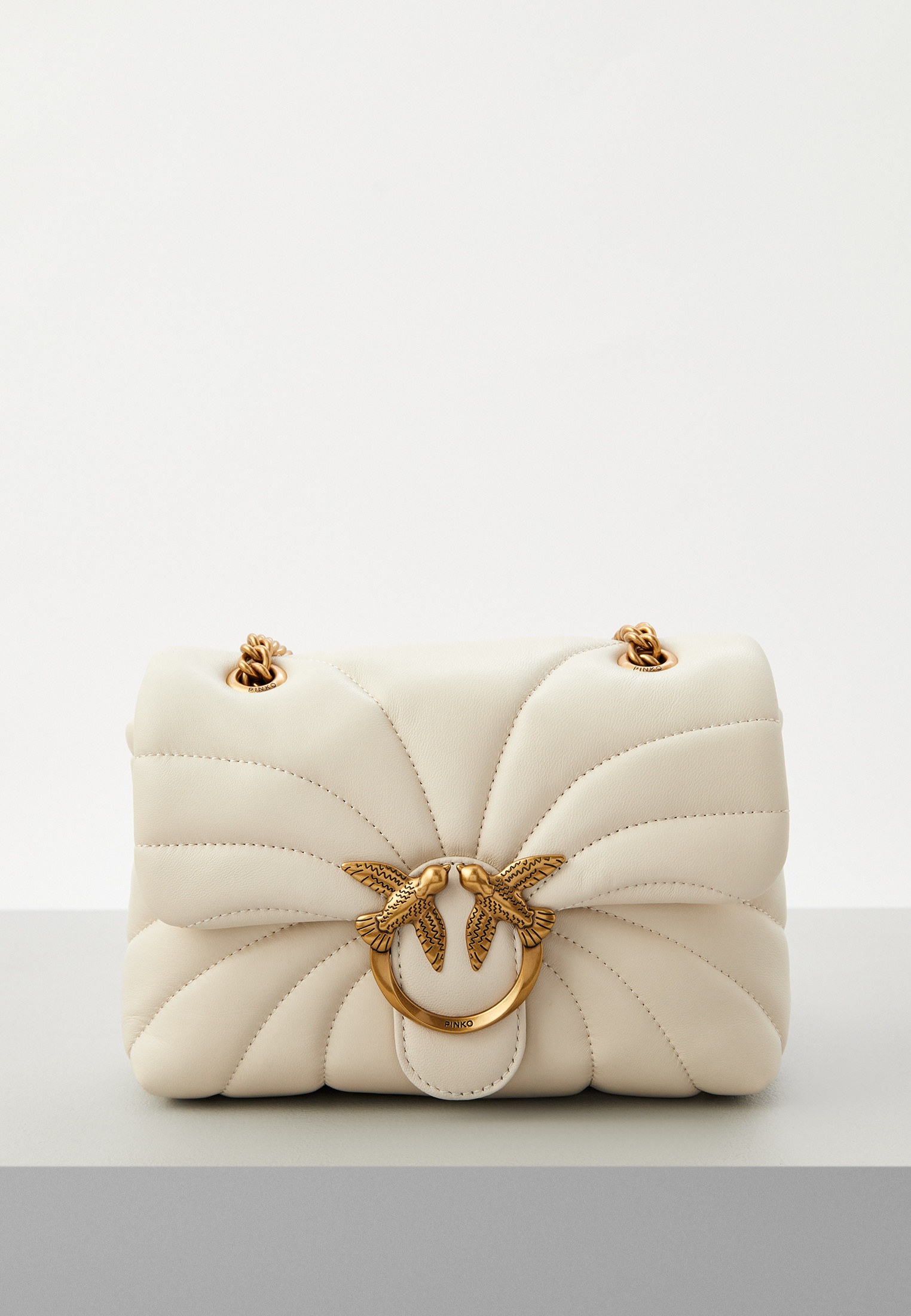 cho-co♡ Сумка Pinko LOVE PUFF MINI CL BUTTERFLY QUILT, цвет: белый