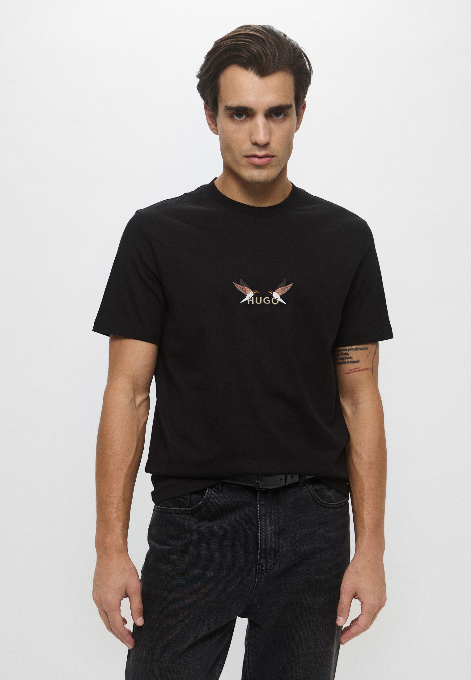 Футболка Hugo, цвет: черный, RTLAEO501801 — купить в интернет-магазине ...
