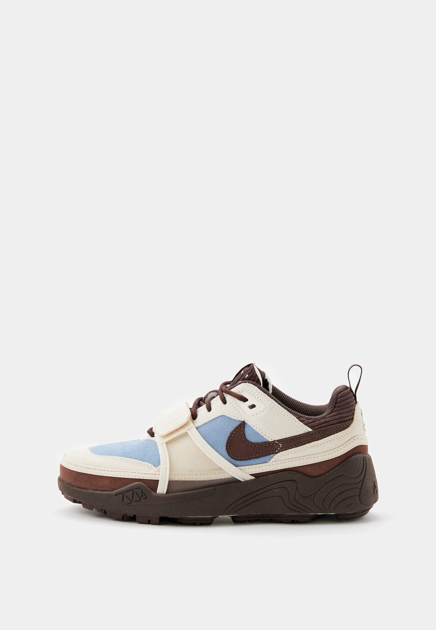 Кроссовки Nike Travis Scott x Nike Zoom Field Jaxx, цвет